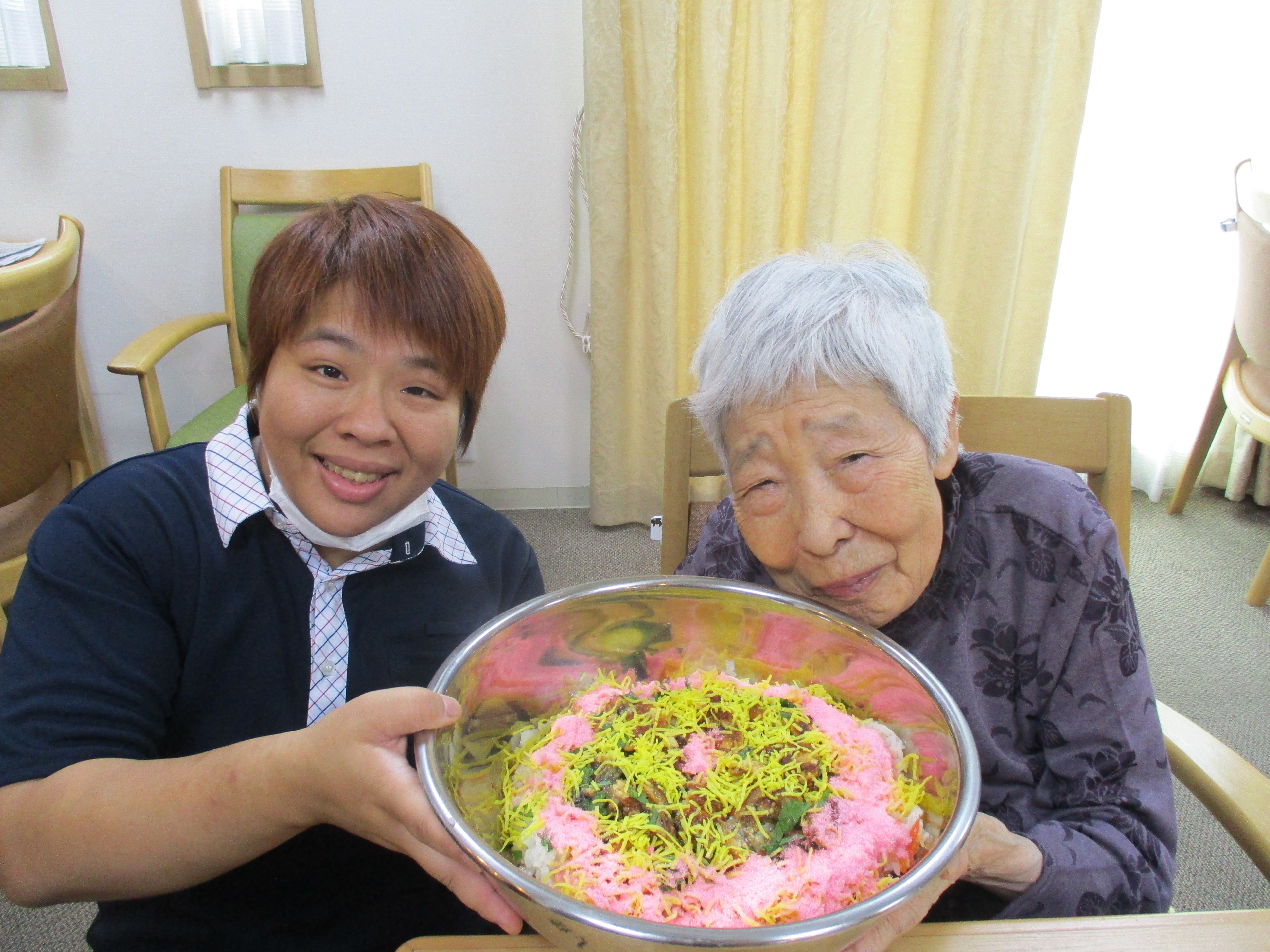 ひつまぶし風　鰻ちらし寿司