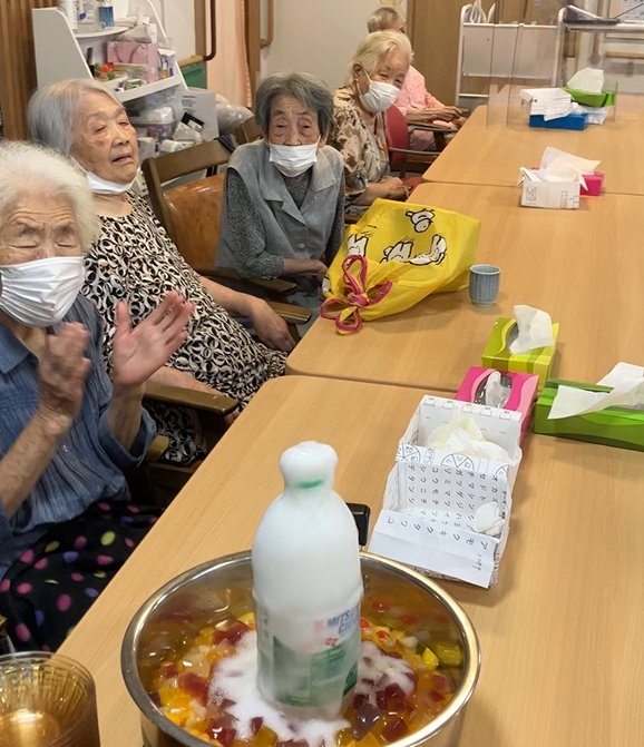 【葛飾奥戸】おやつレク フルーツポンチ(8月)