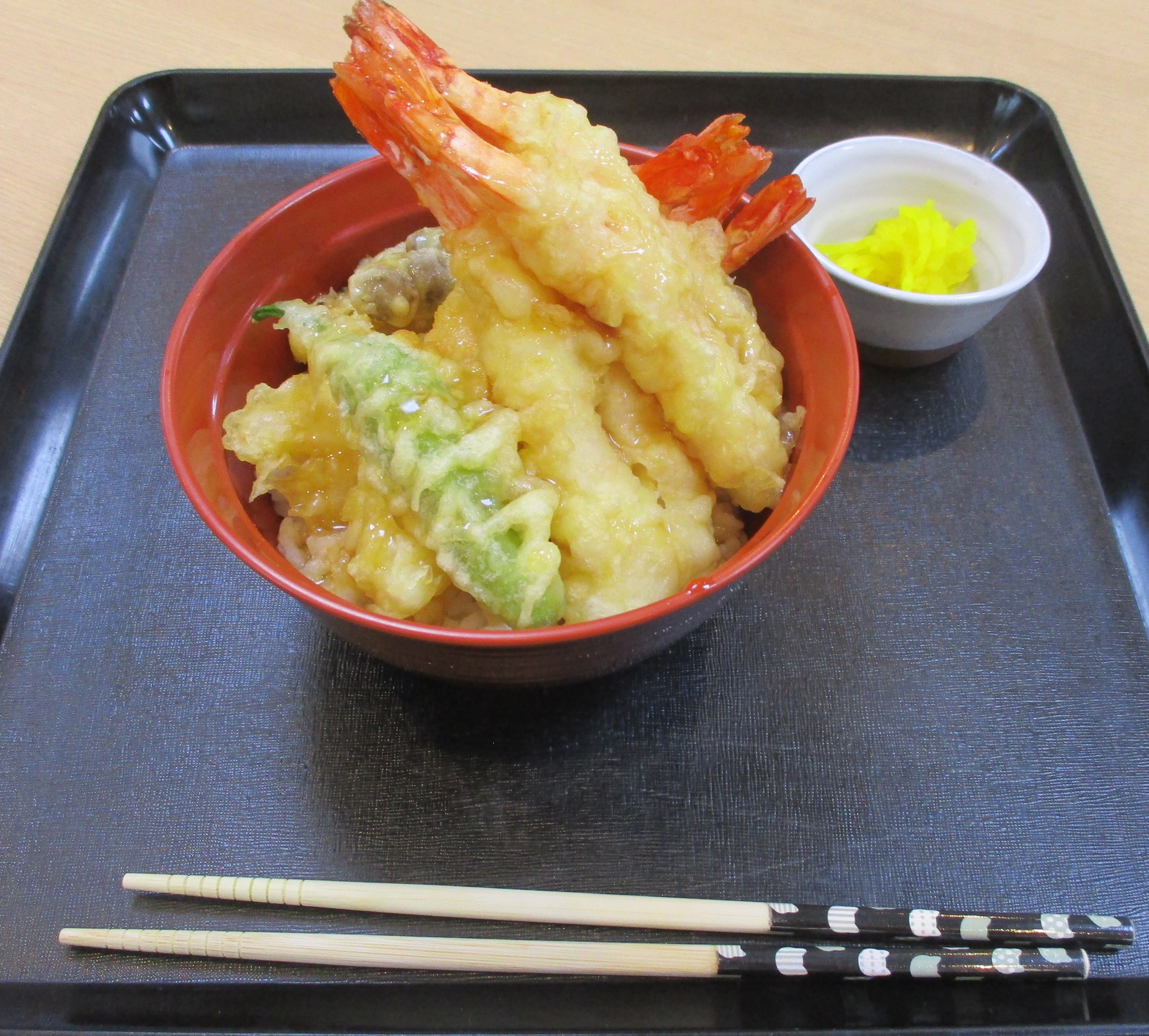 季節の野菜天ぷらと　プリプリ・サクサクエビ天丼　食レク(^^♪