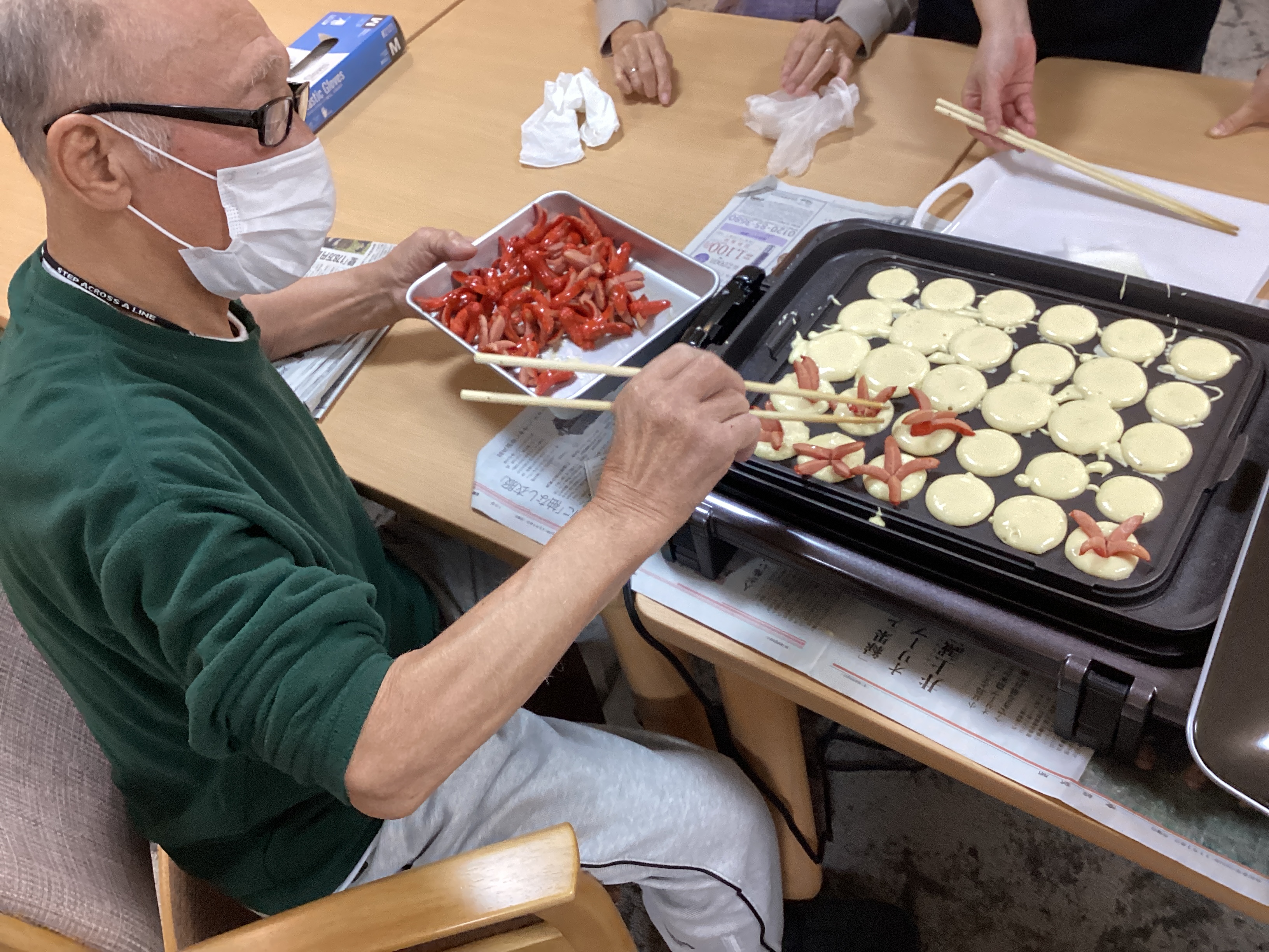 おやつレクリエーション「たこ焼き」🐙