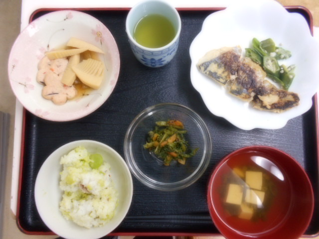 今月のお楽しみ献立を堪能しました😋