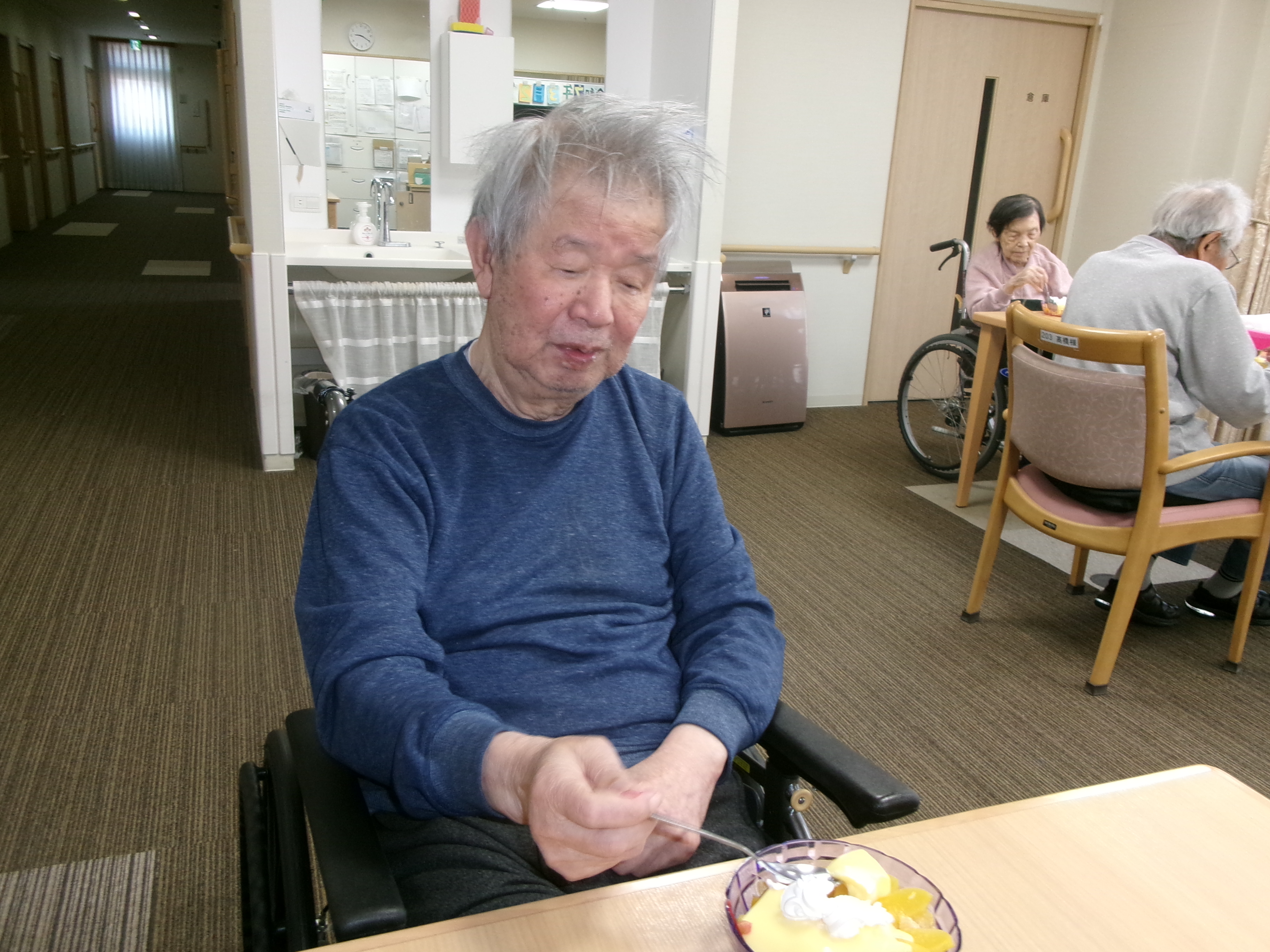 ホイップクリームたくさんΣ(ﾟДﾟ)
