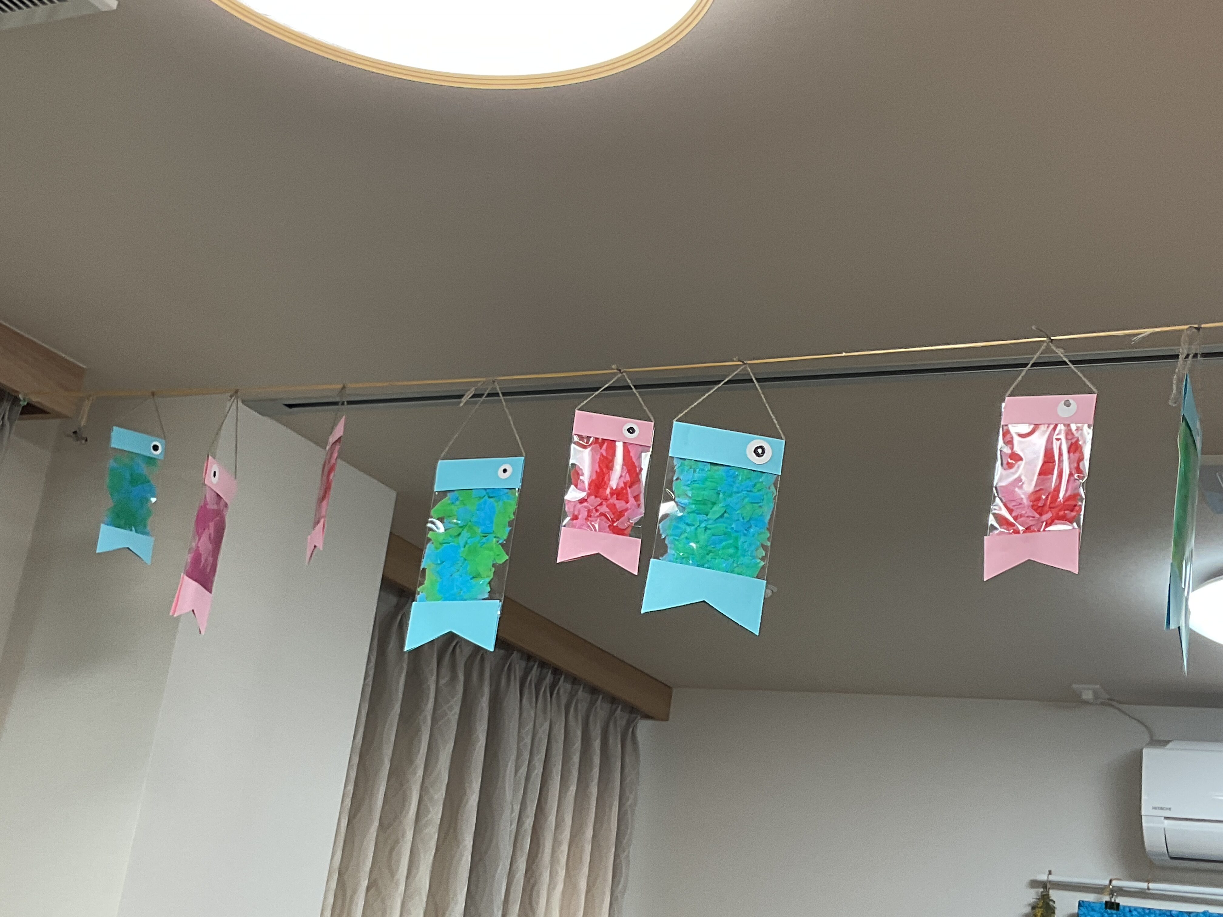 こいのぼりが泳ぎ始めました！