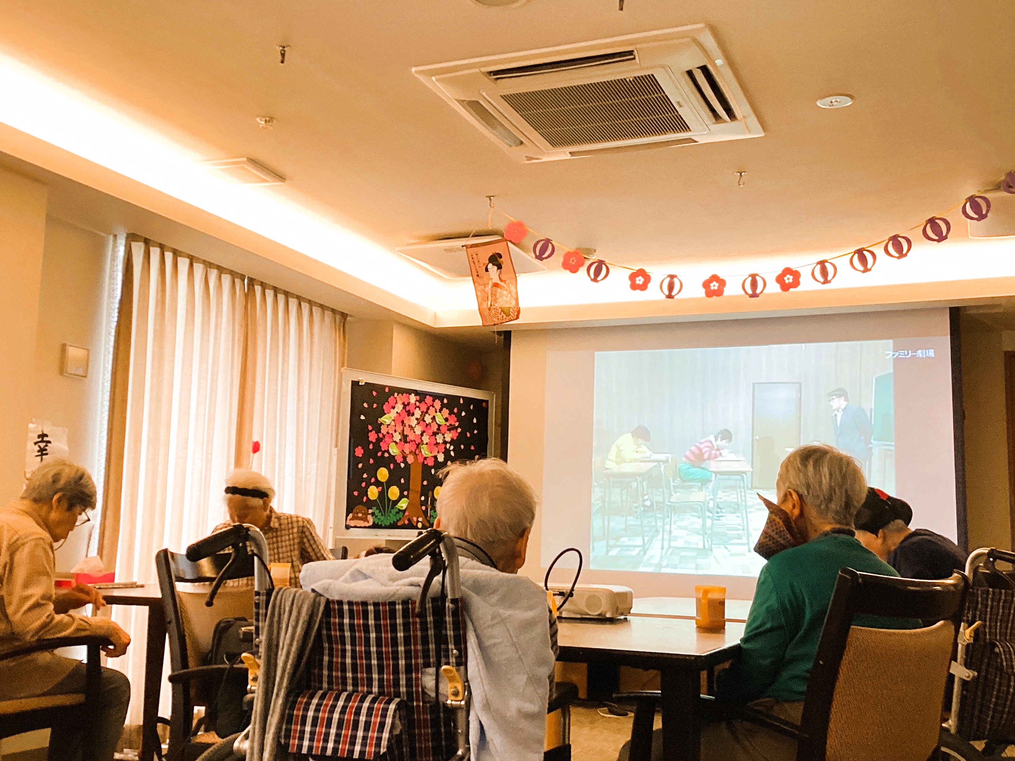 ～懐かしの上映会～