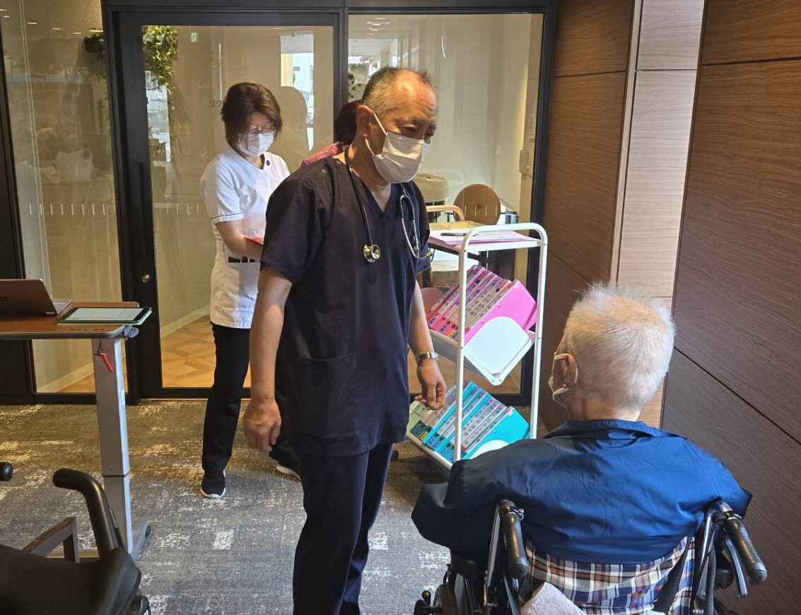 往診のドクターが来ています💉