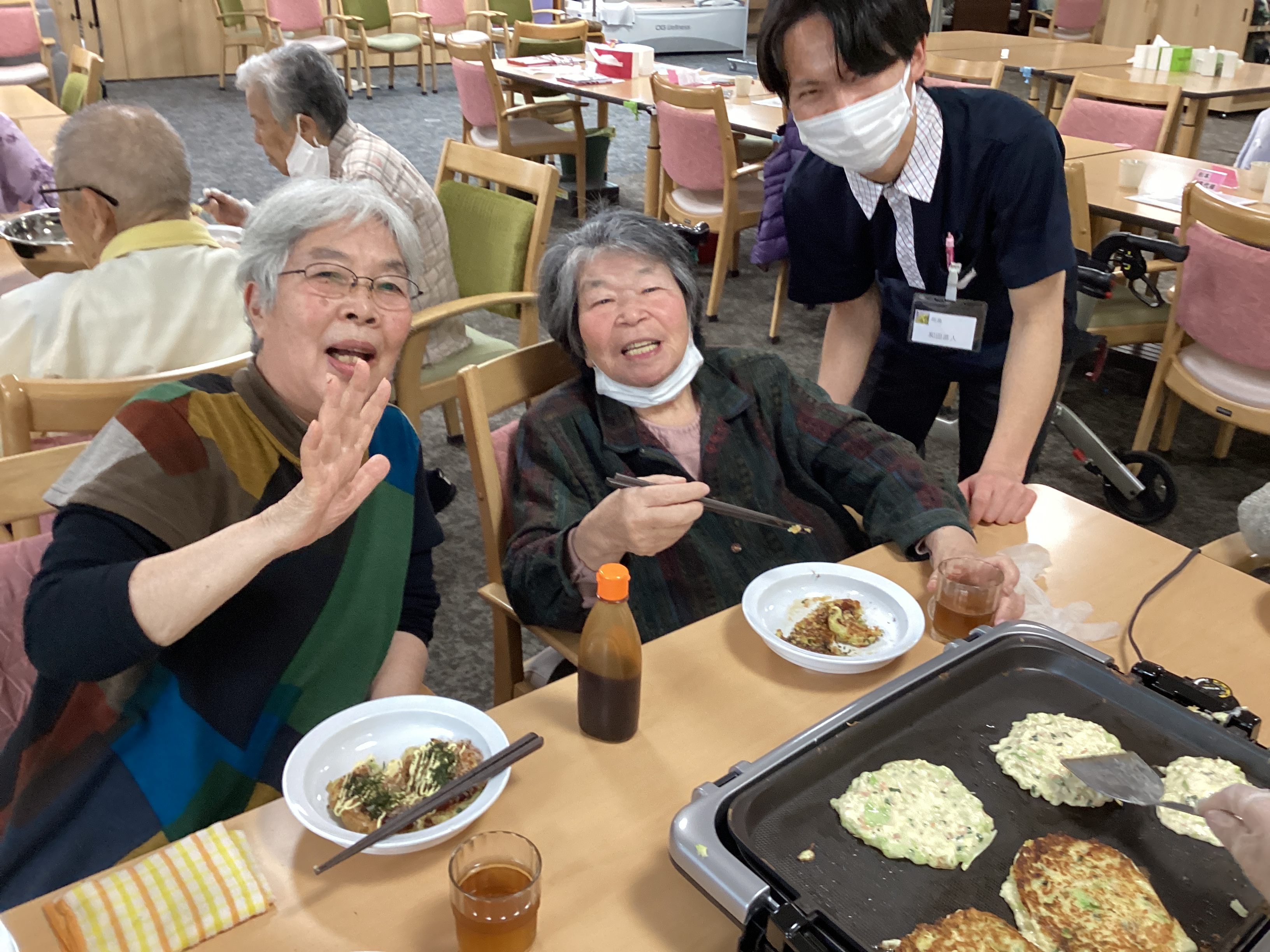 焼きたてがたまりません😆パリパリお好み焼き🍕おやつレク