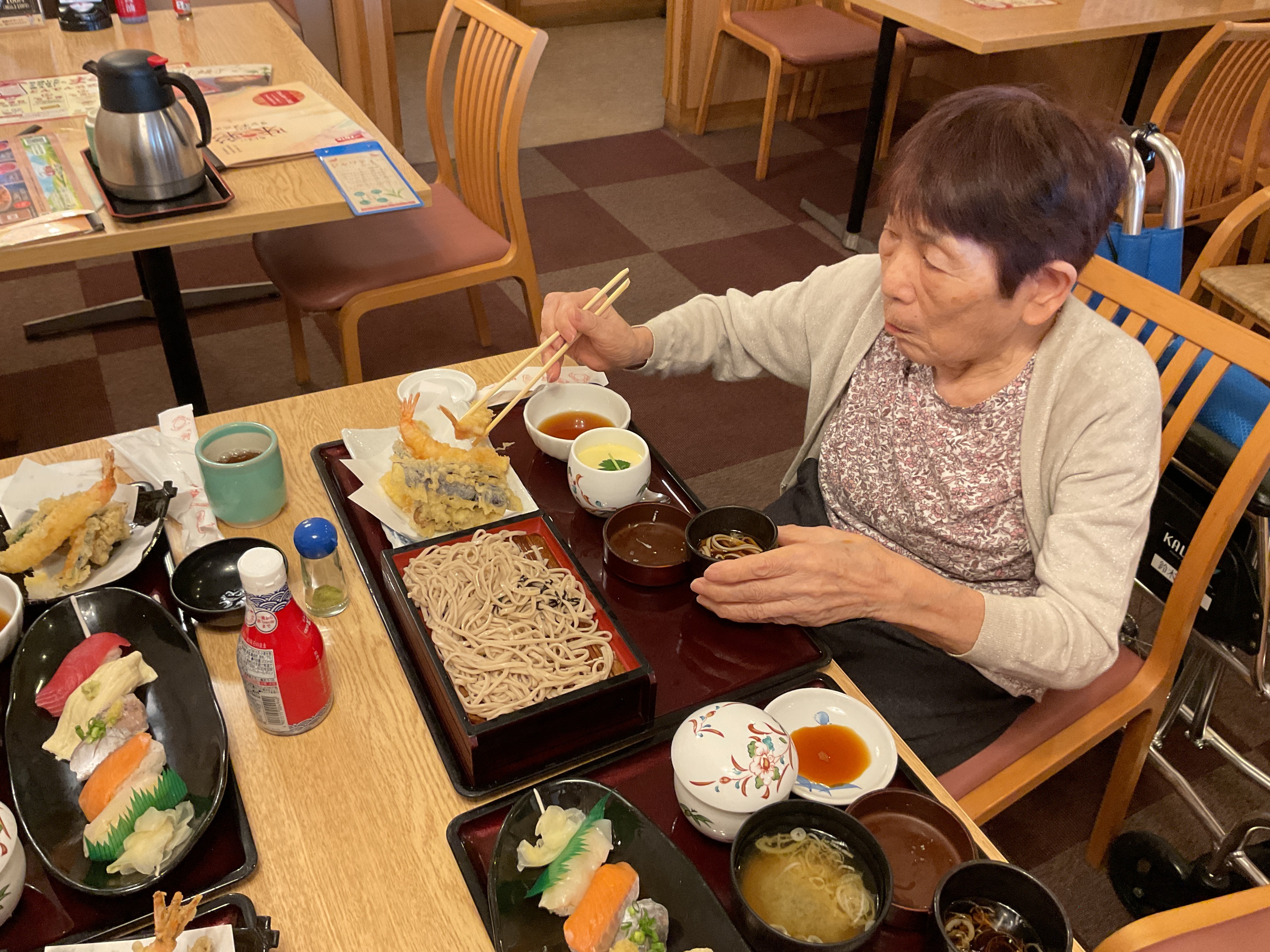外食レクに出かけました