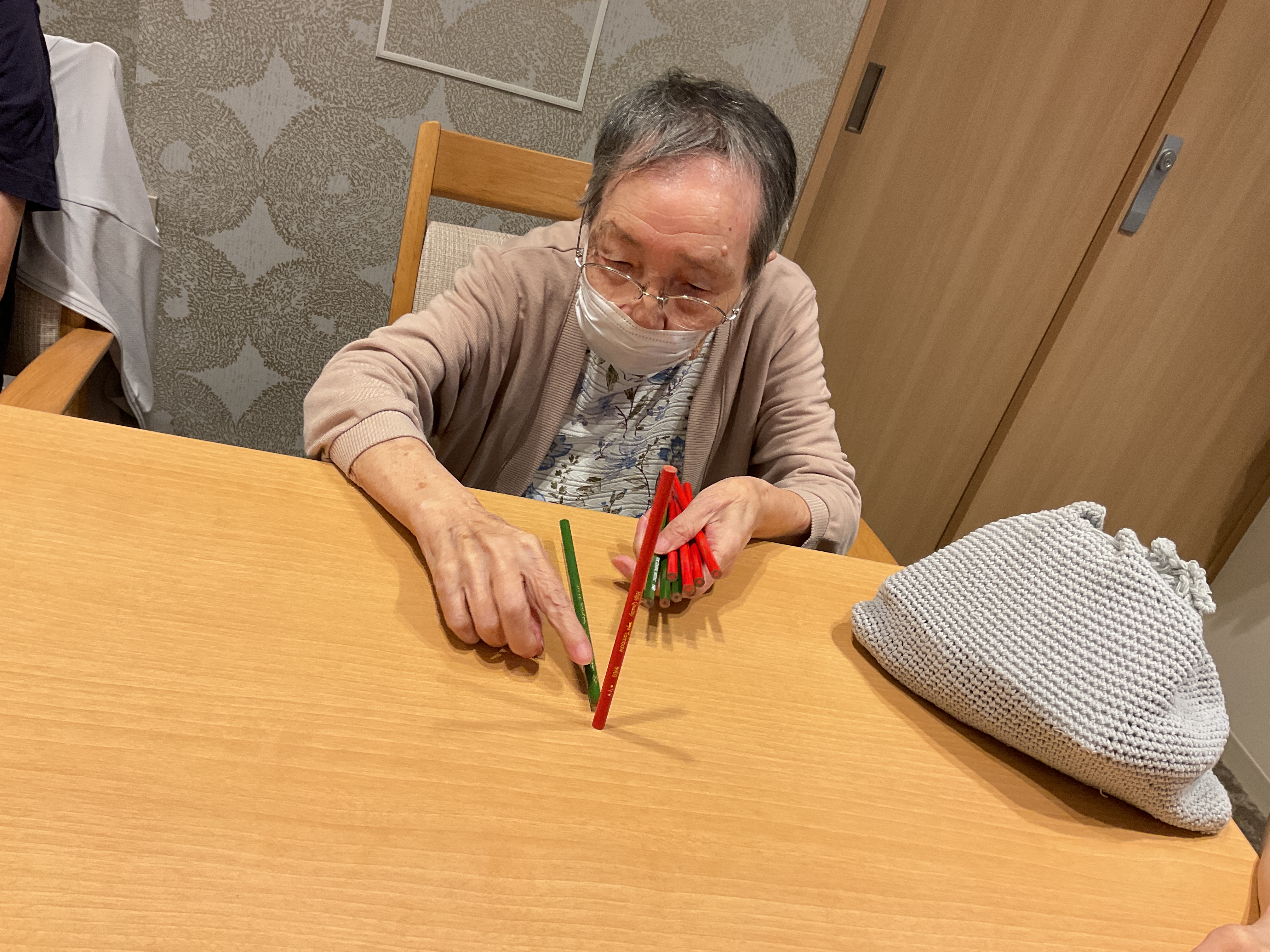 鉛筆立てゲーム✏️