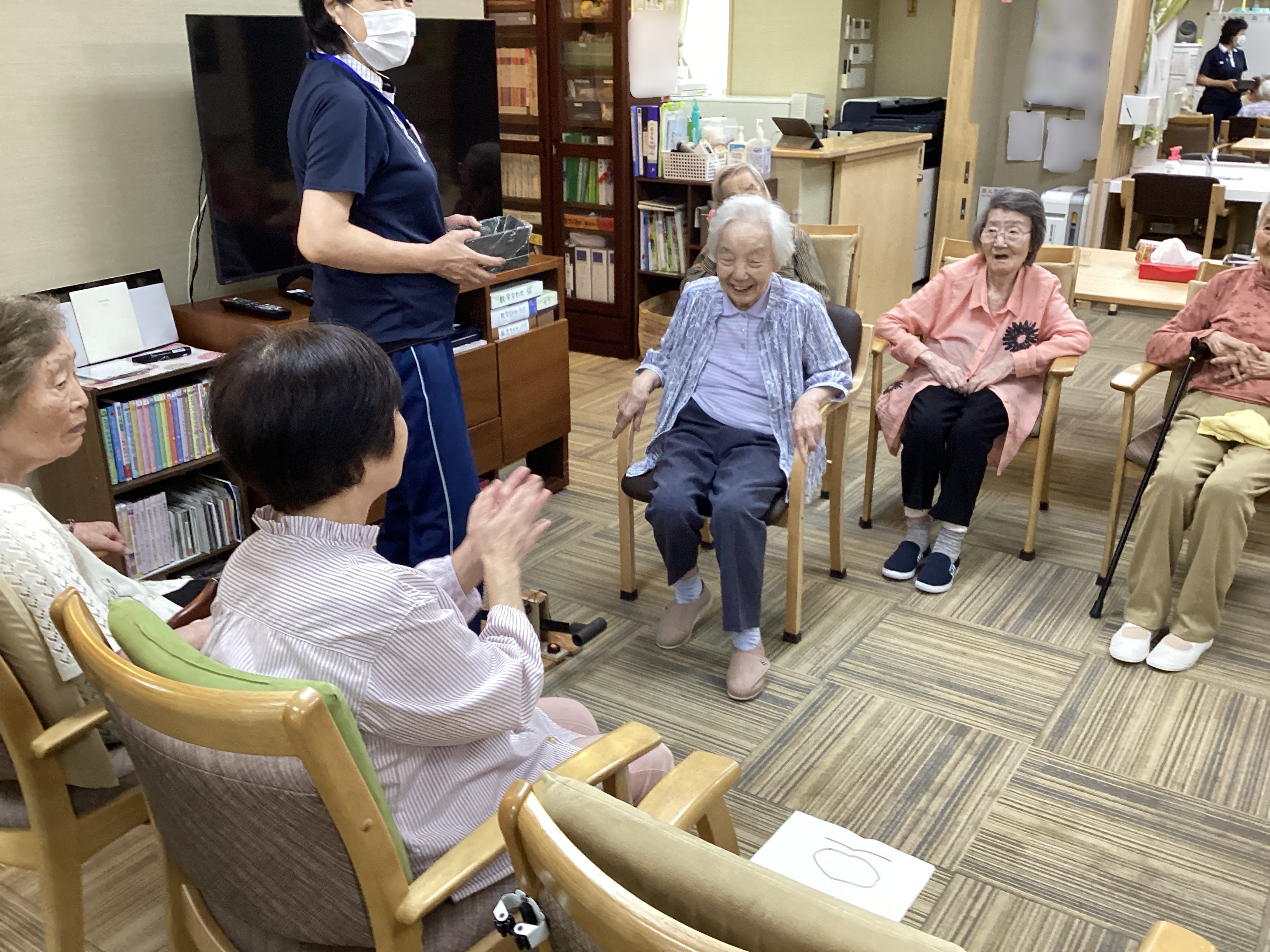 シーソーでお手玉飛ばし💫