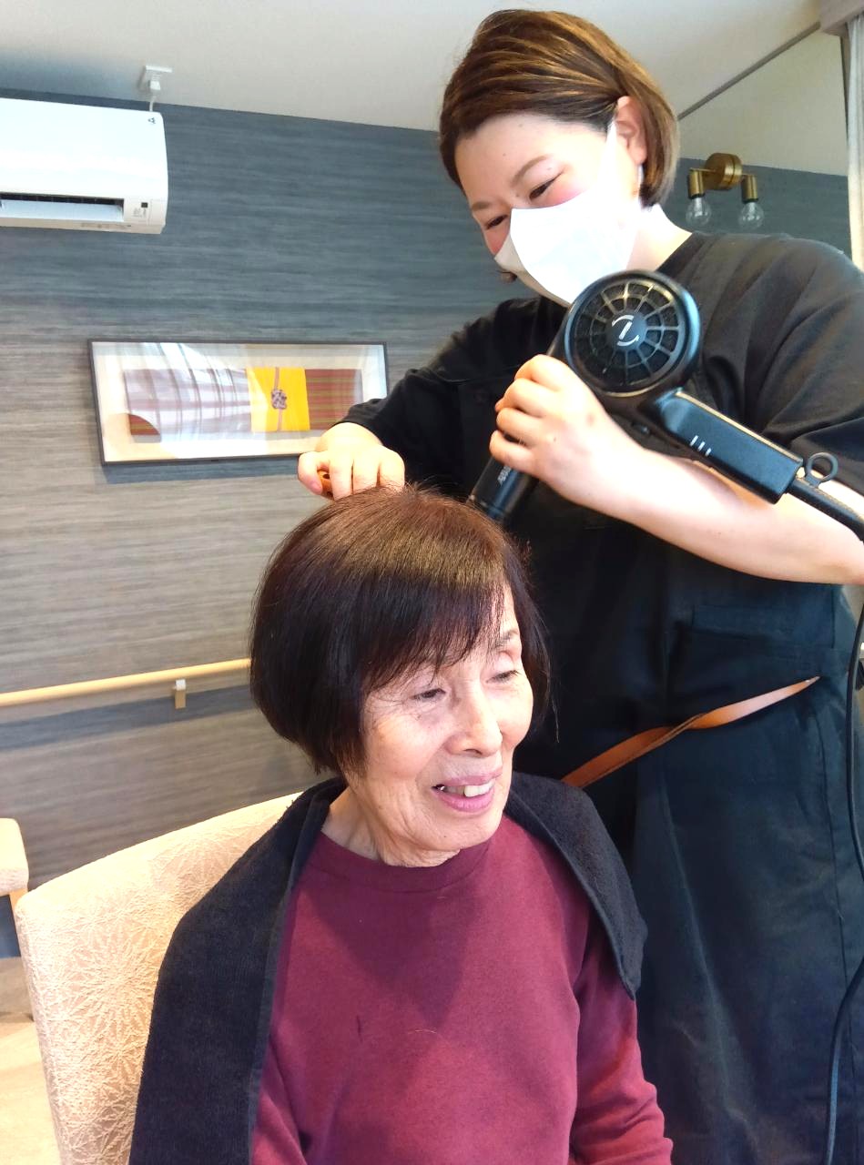 ヘアカラーもご利用いただけます💈