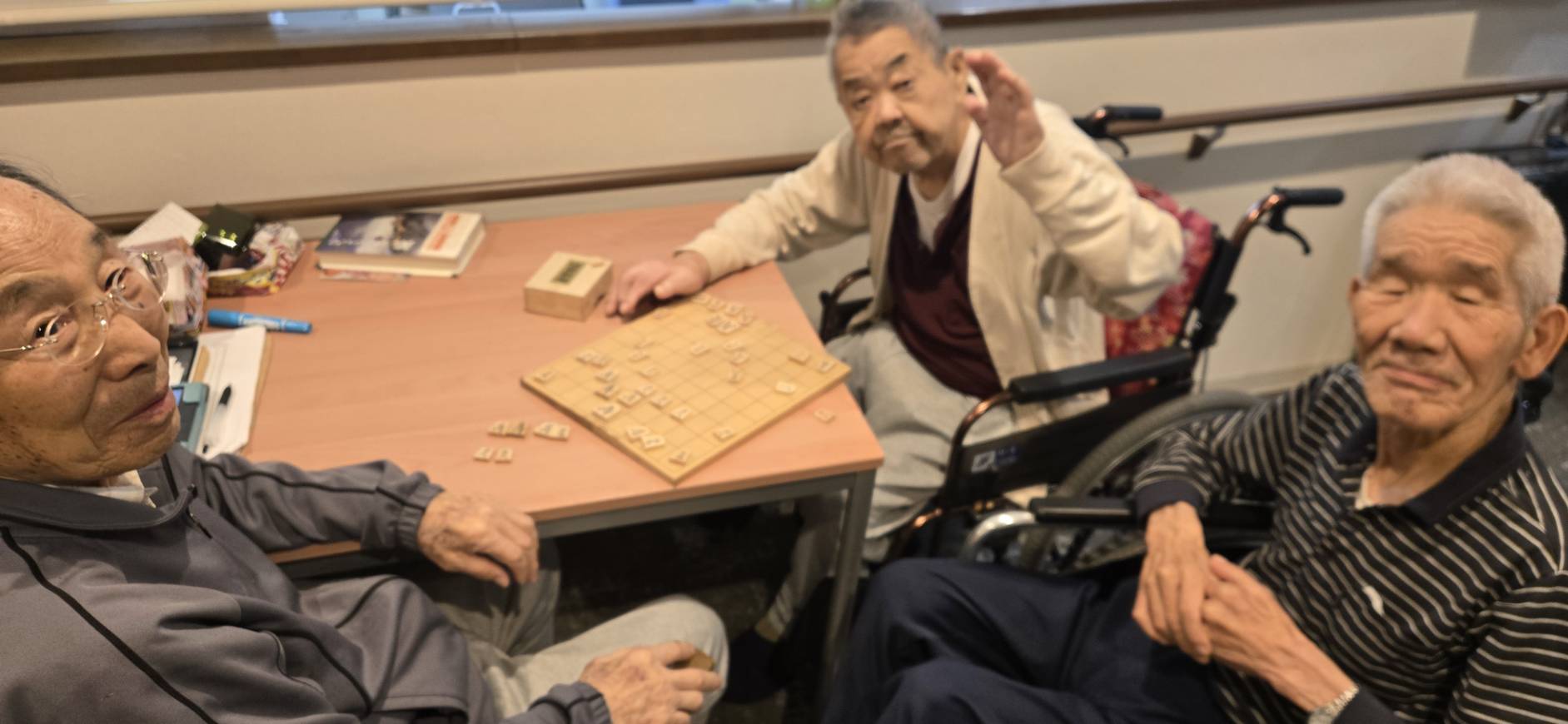 午後のひと時　～名人戦？！～