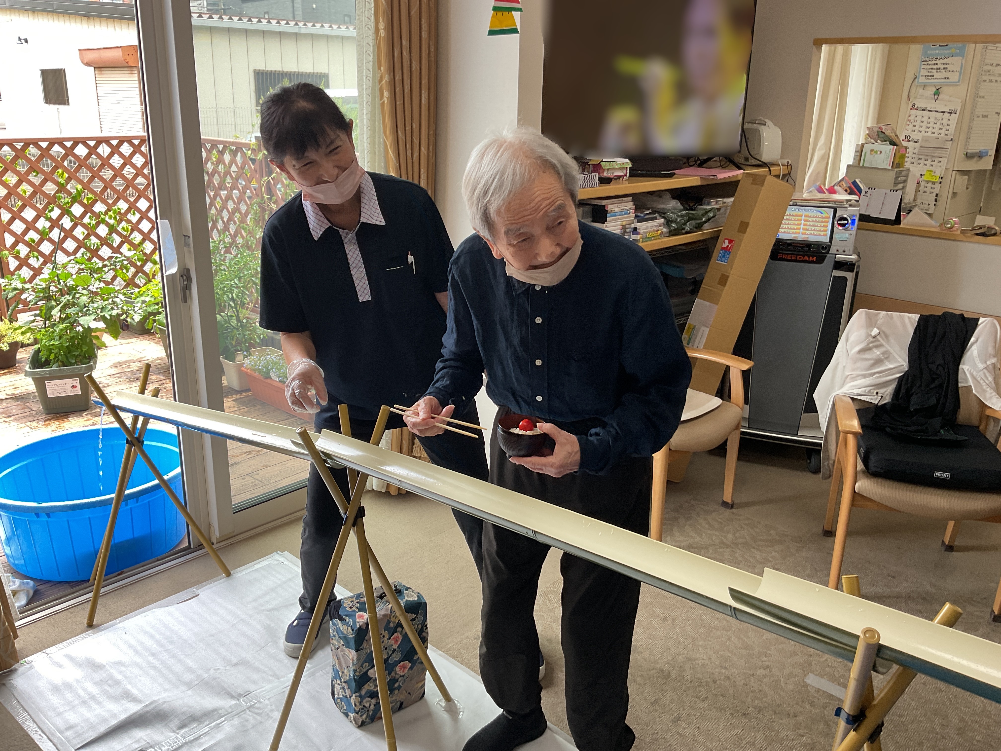 流しそうめんで涼もう