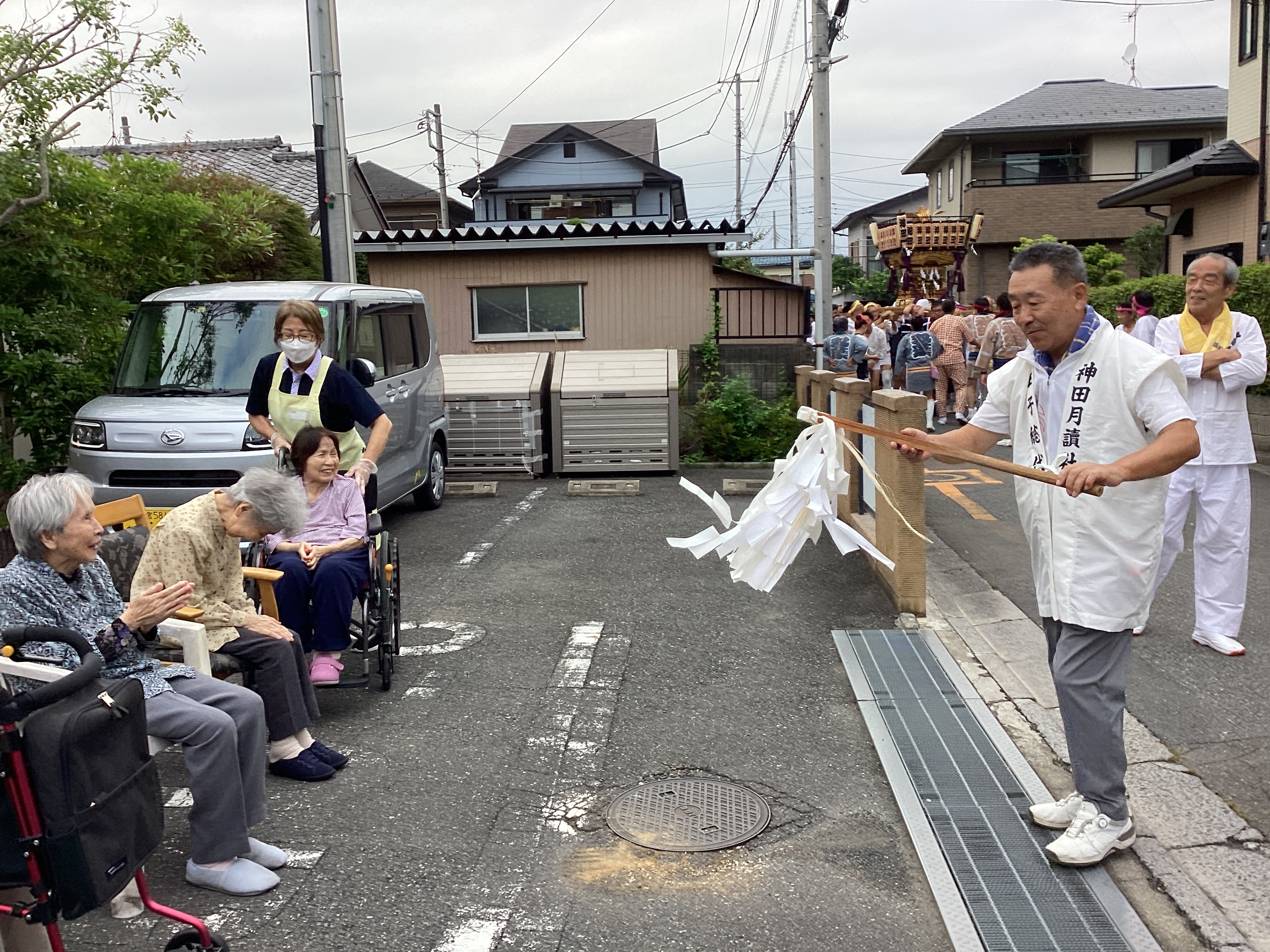 🎆お神輿が来ました✨