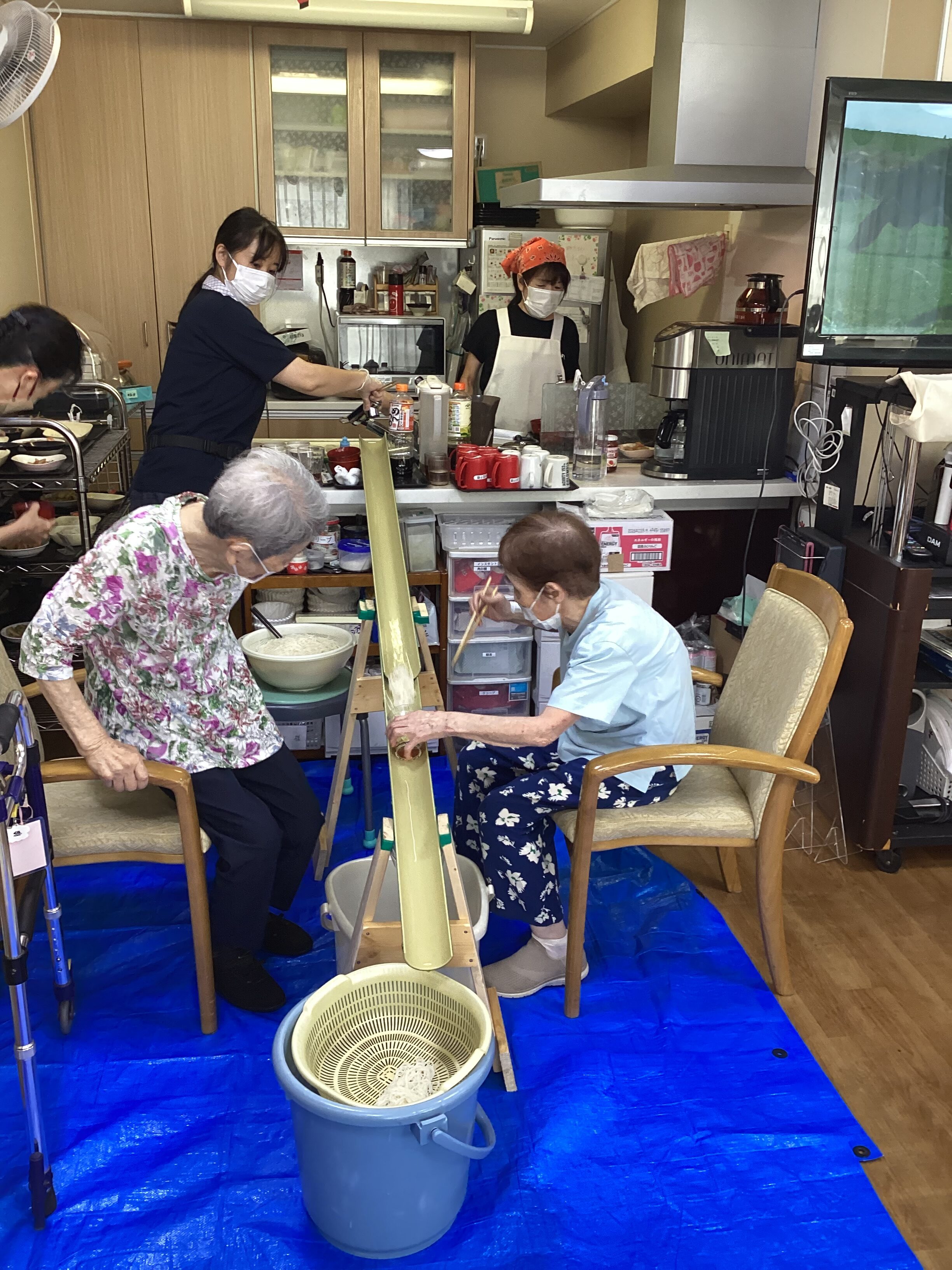 流しそうめん
