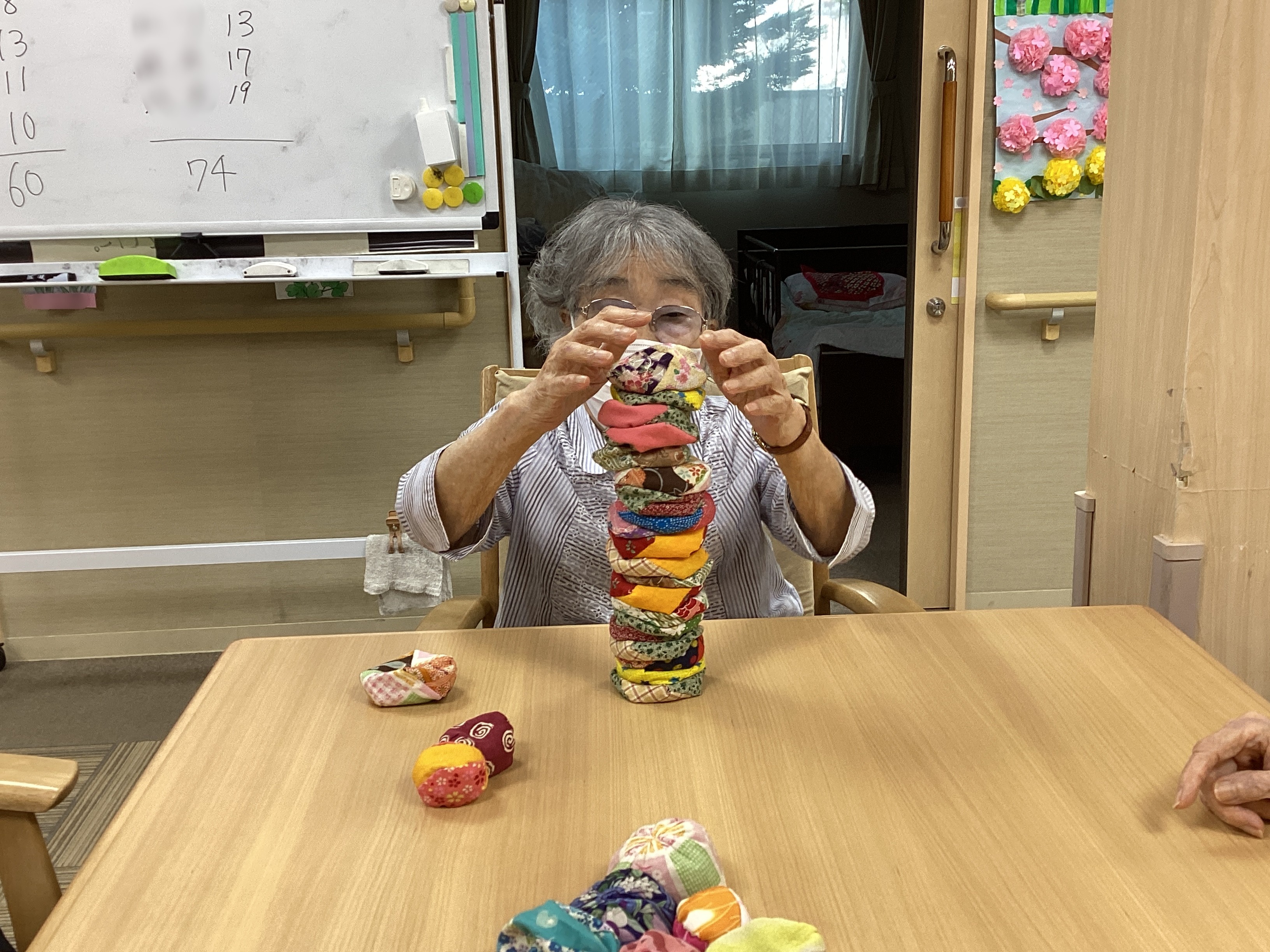 お手玉積みゲーム🏆