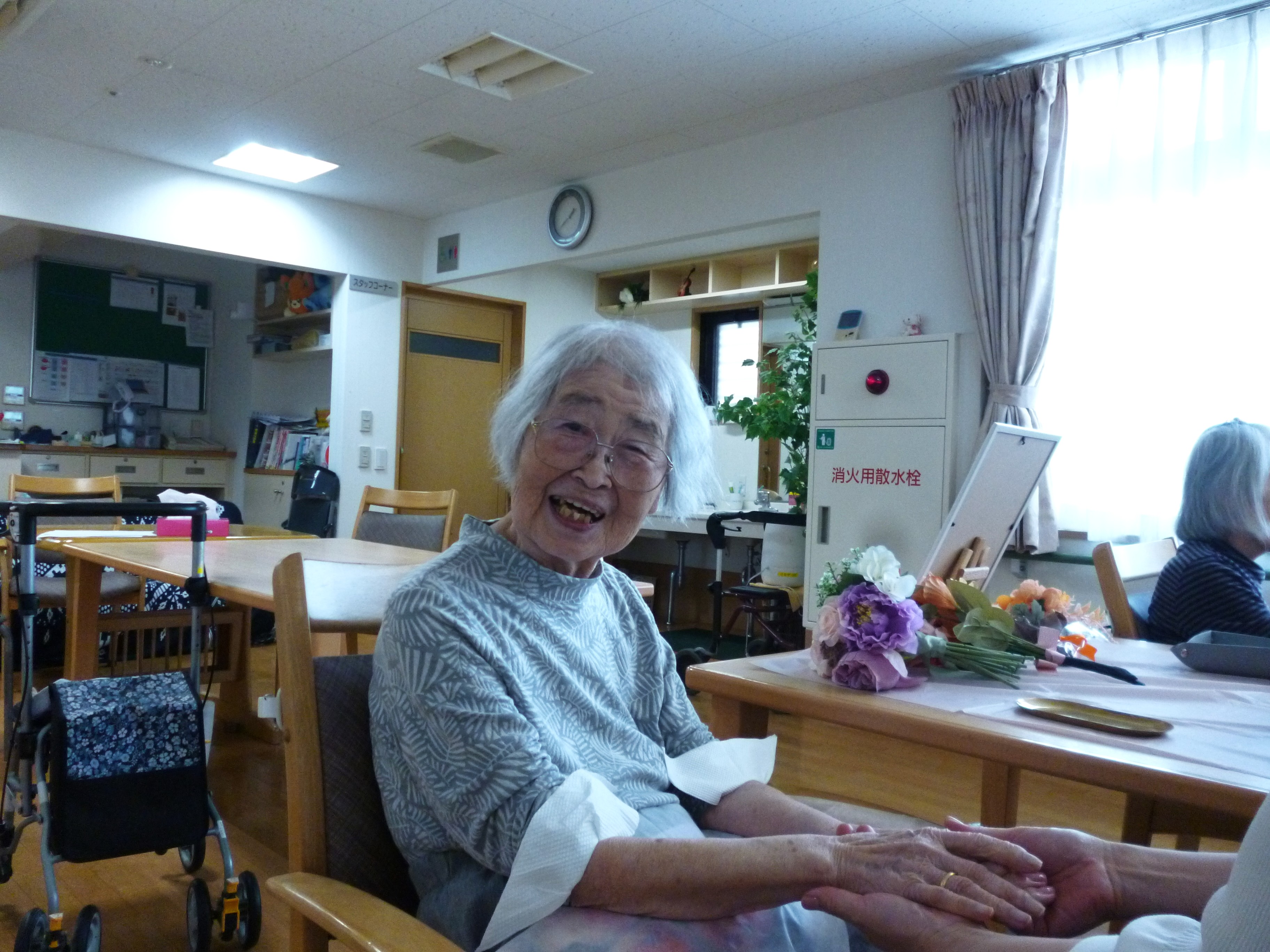 ⚘美容レクリエーション⚘　ハンドトリートメント