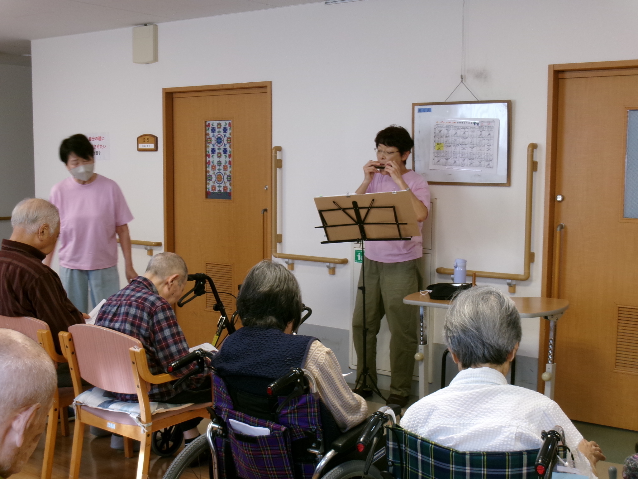 幸せな音楽、一期(いちご)さんのハーモニカ演奏