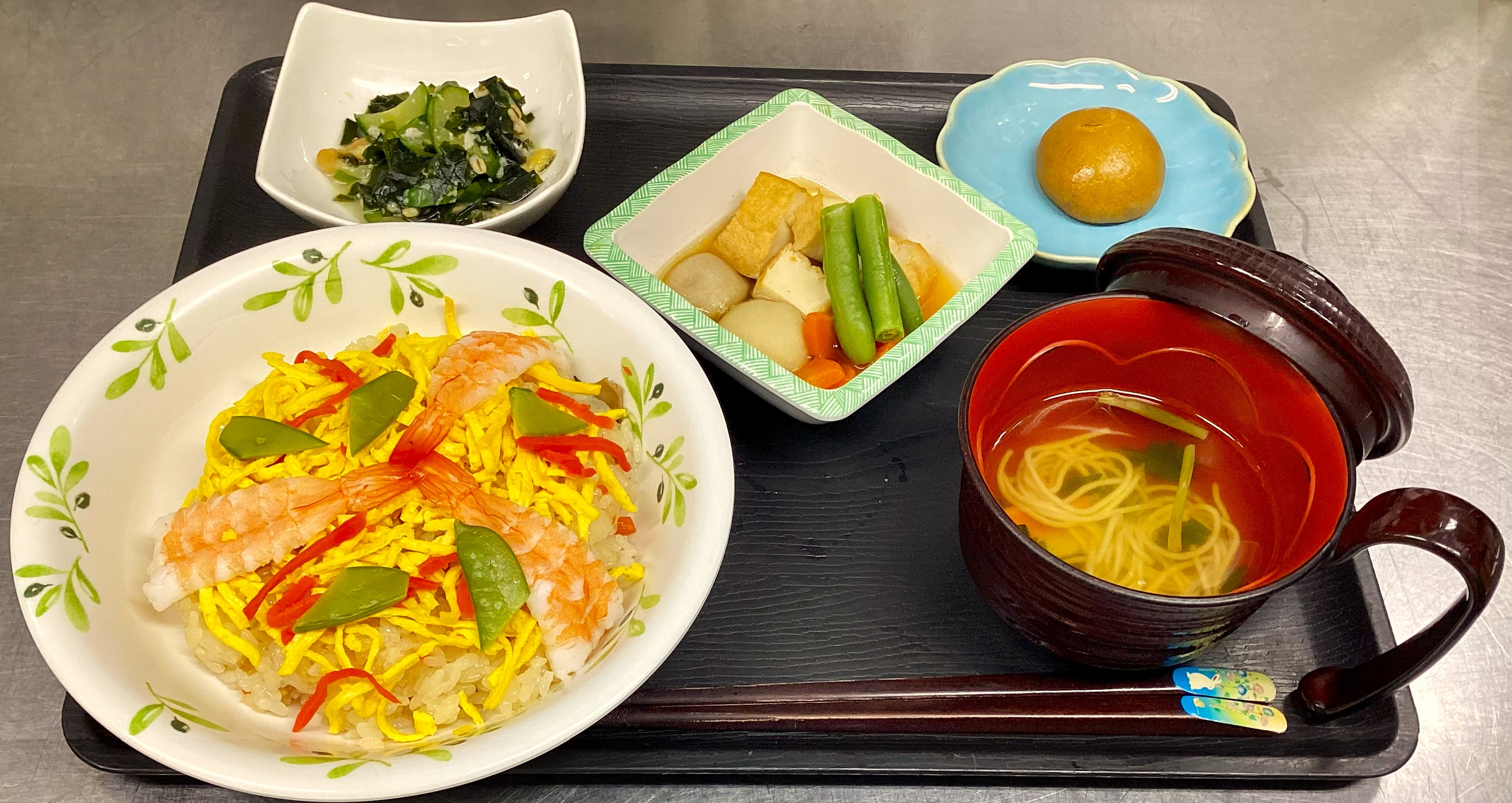 和歌山県と奈良県の郷土料理を提供しました