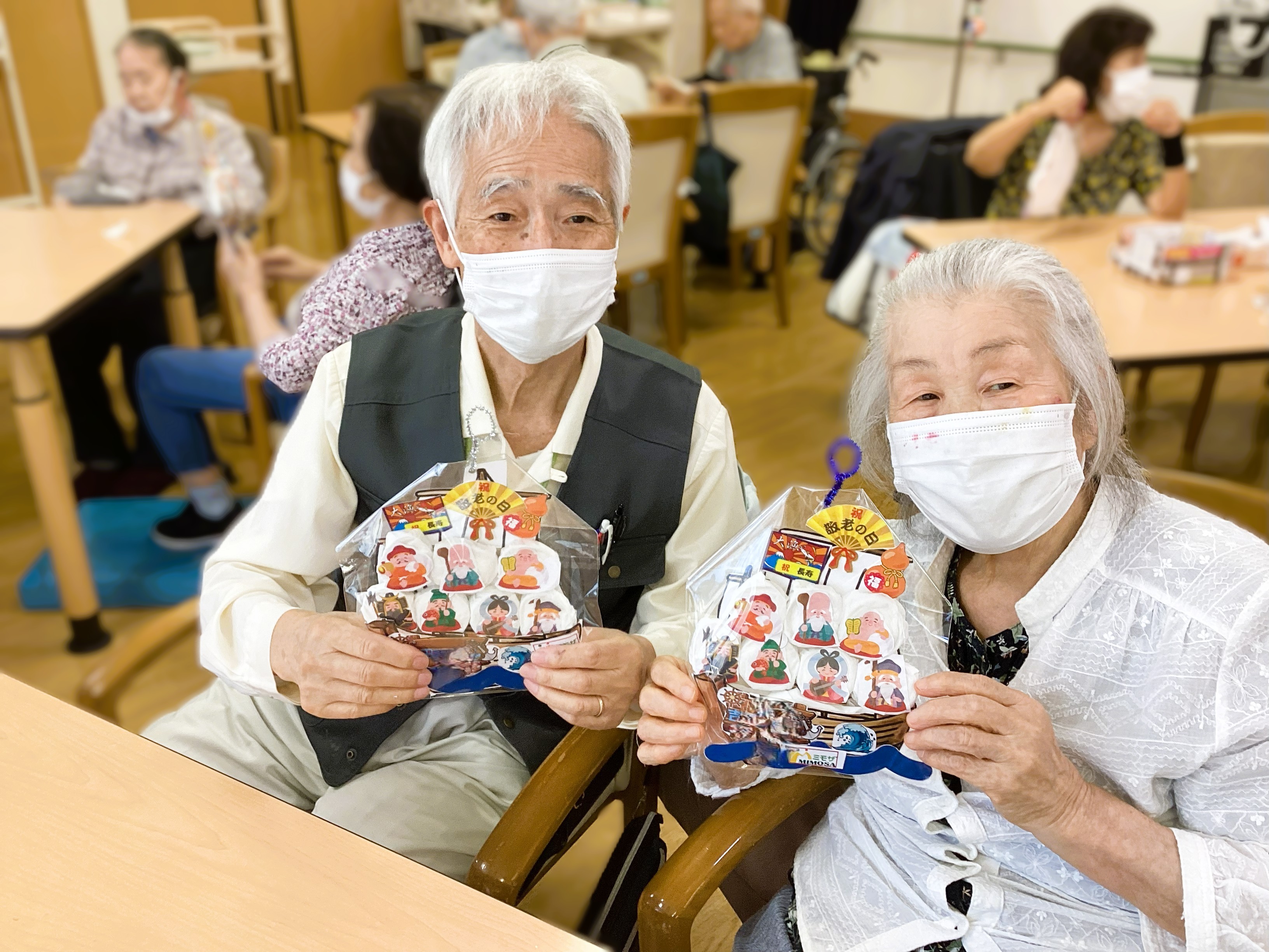 敬老の日お持ち帰り作品（宝船）🚢