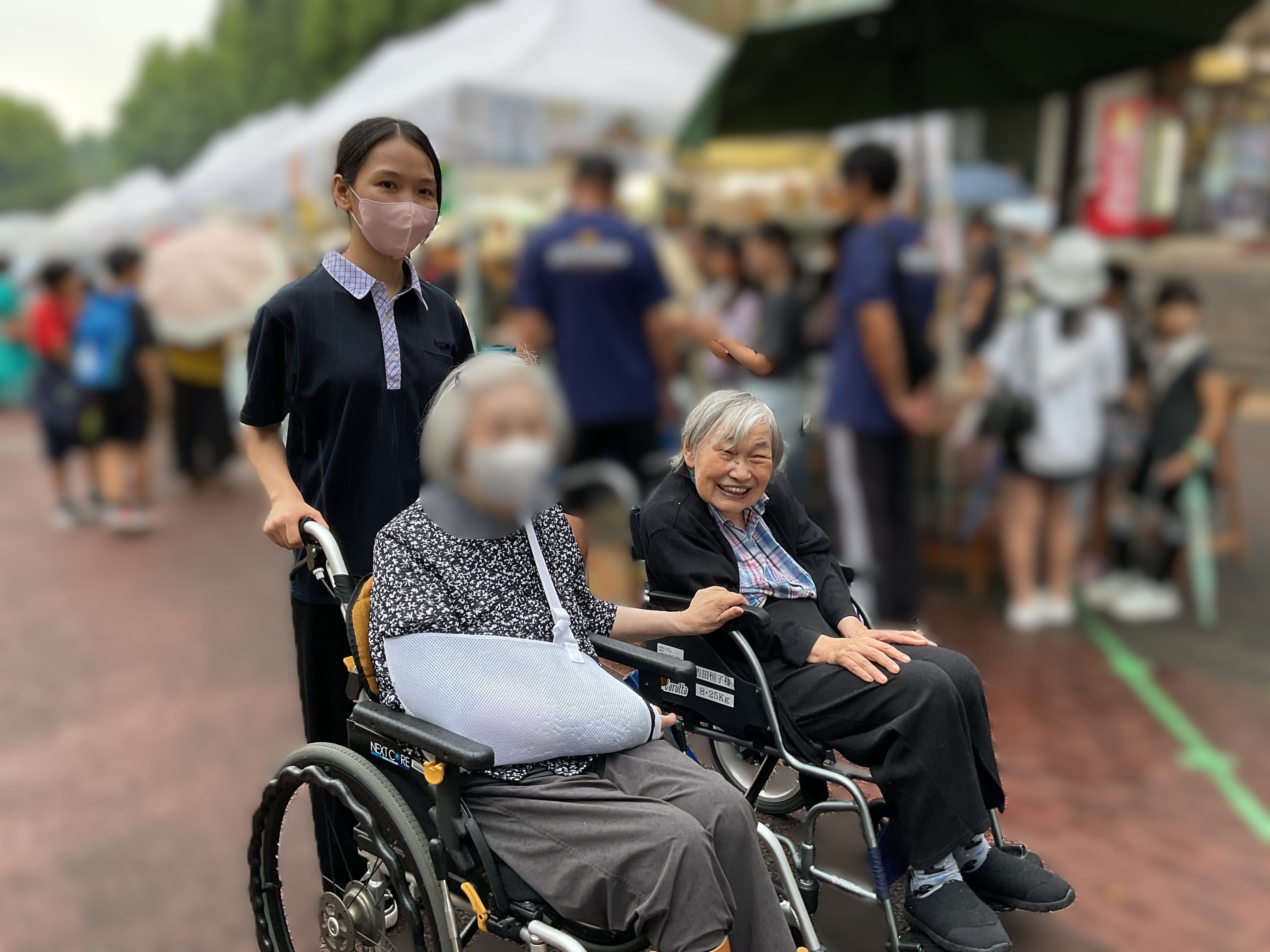 小規模多機能　10月-①霧が丘商店会　秋の縁日