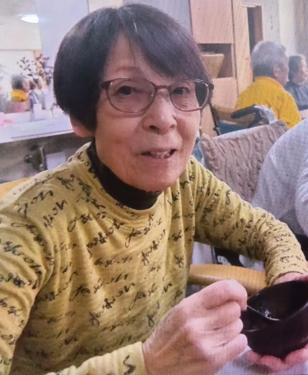 甘～い物食べて笑顔　