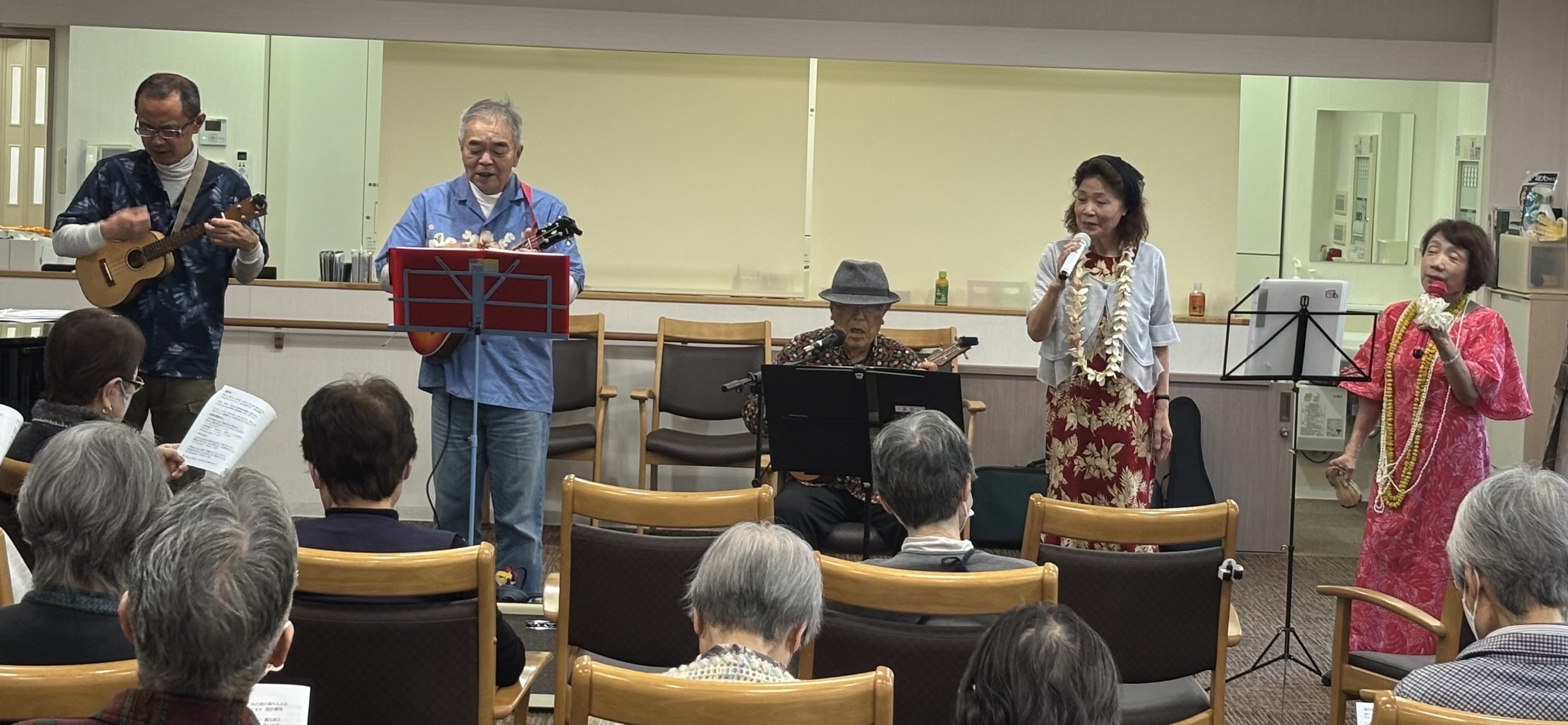 ウクレレ演奏会