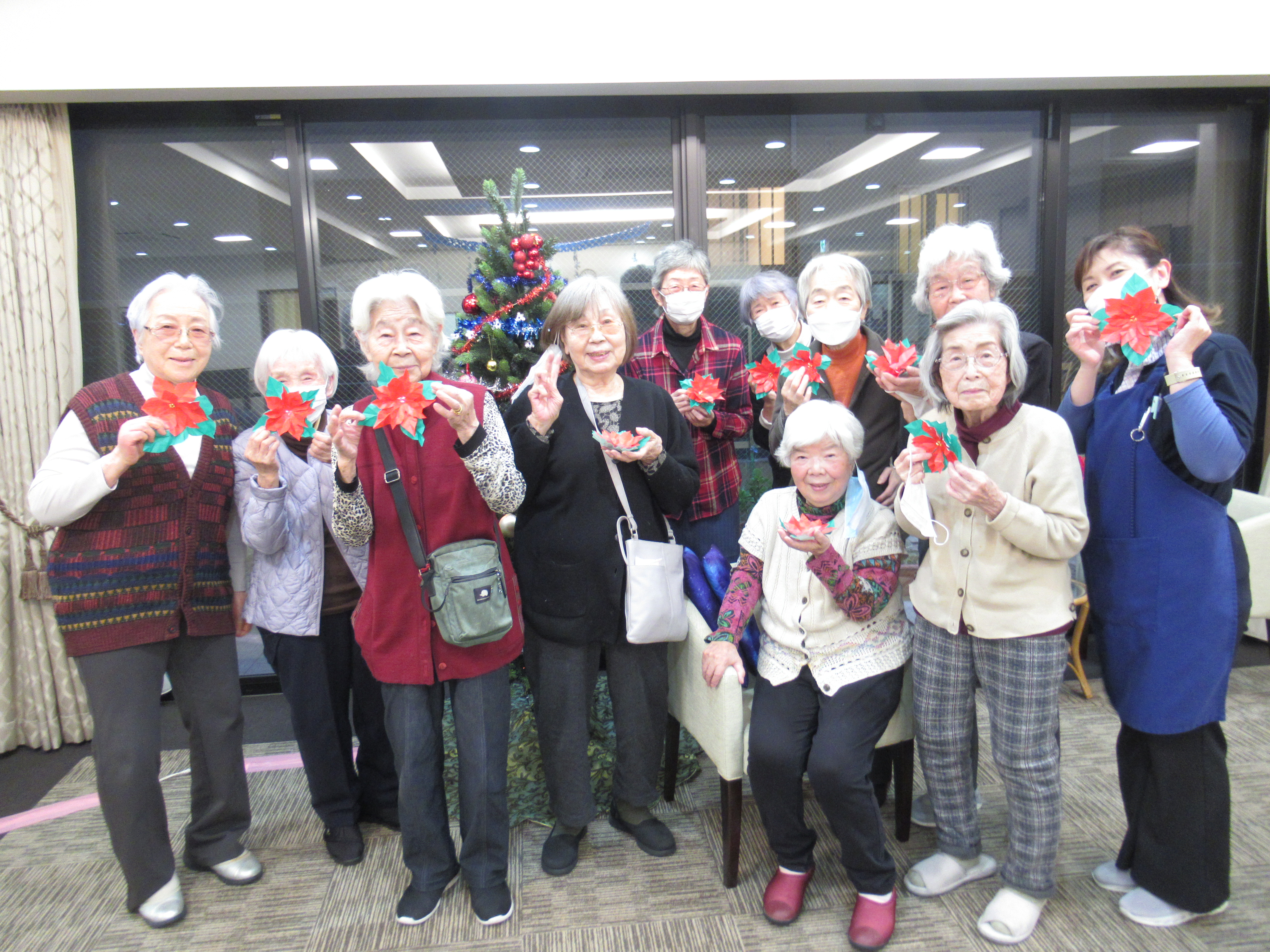 ポインセチア工作