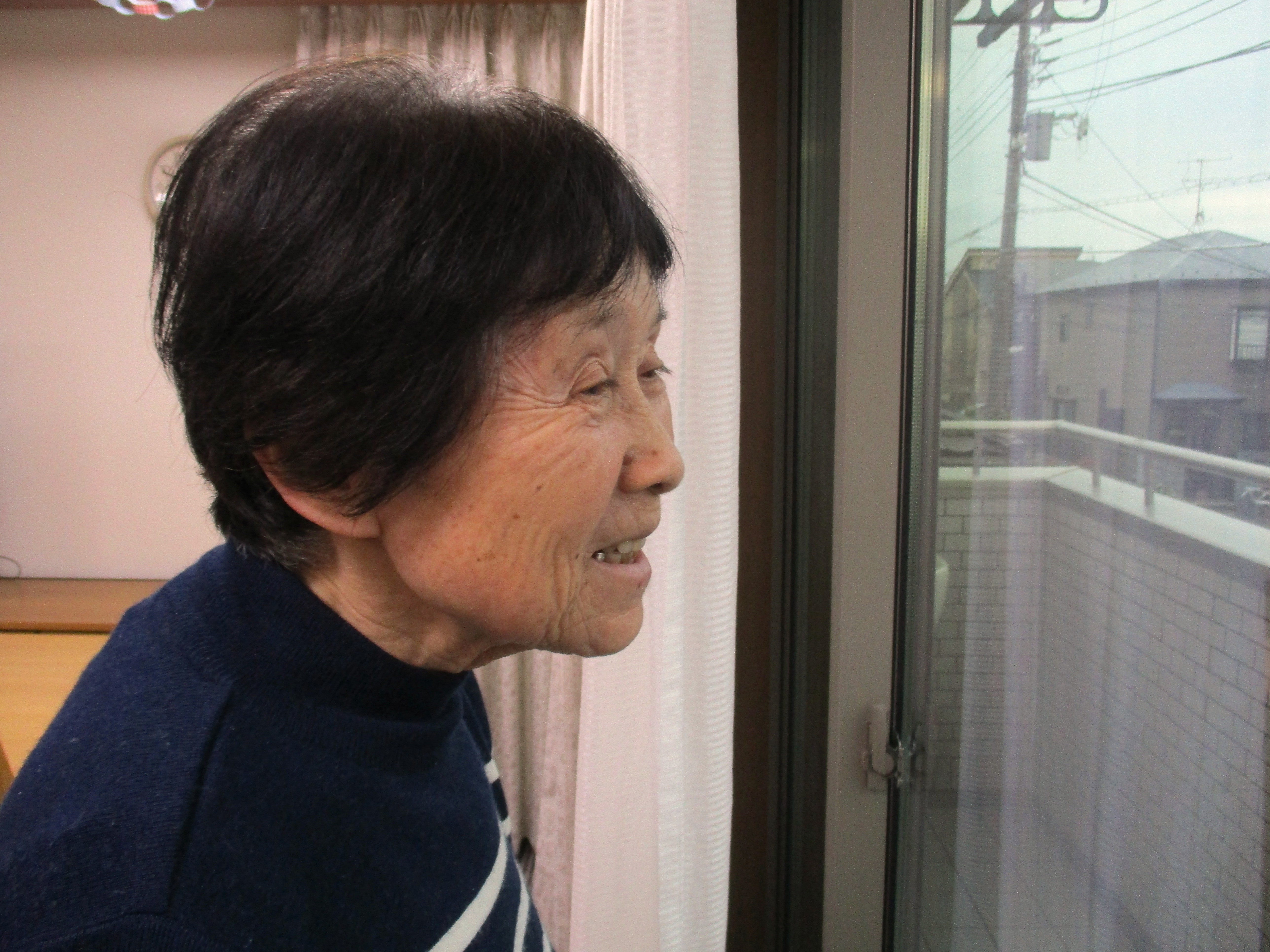 師走の景色を眺めて◆横顔もステキ💖ですね