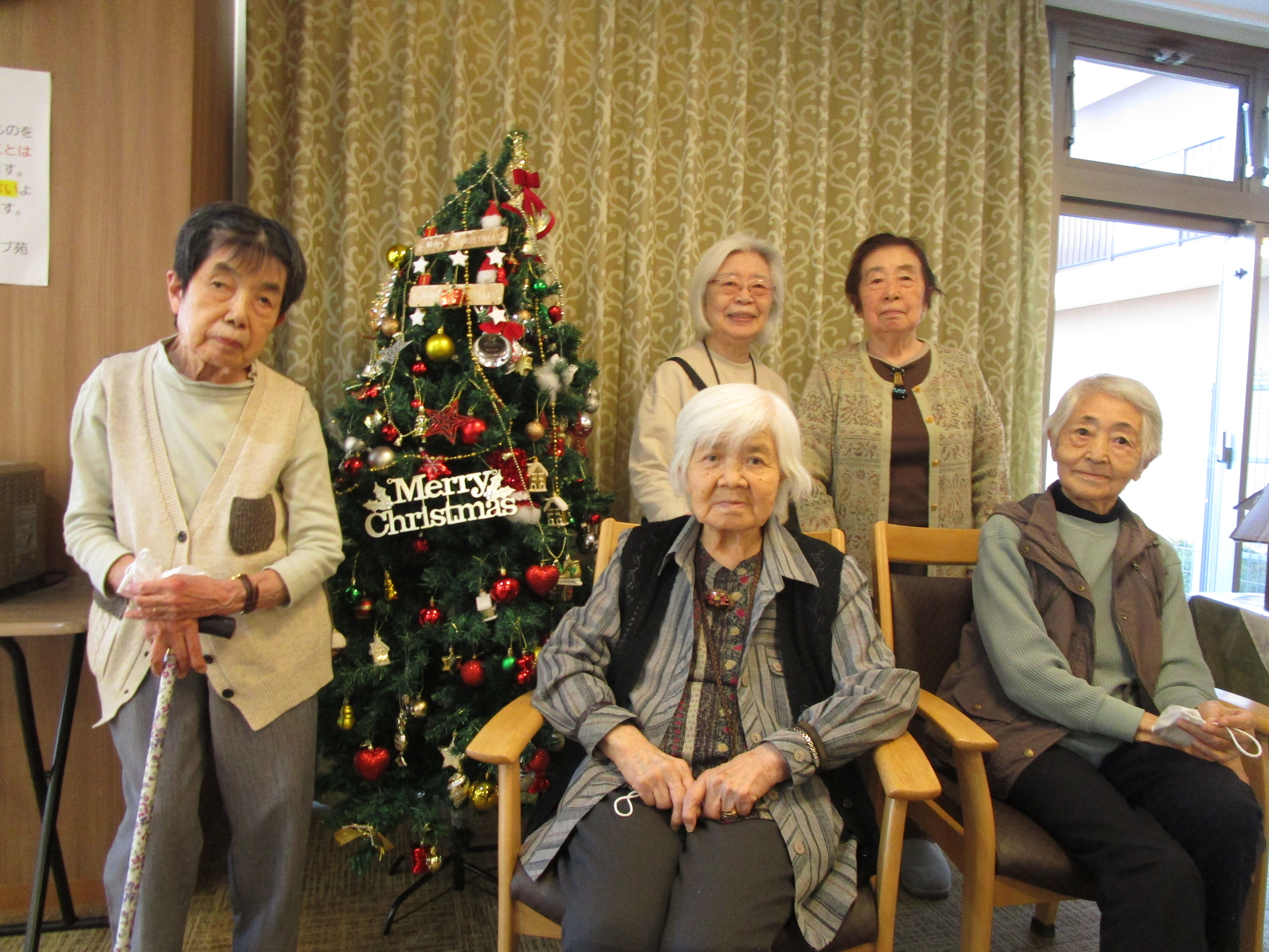 ツリー🎄の飾り付けしました～(≧▽≦)