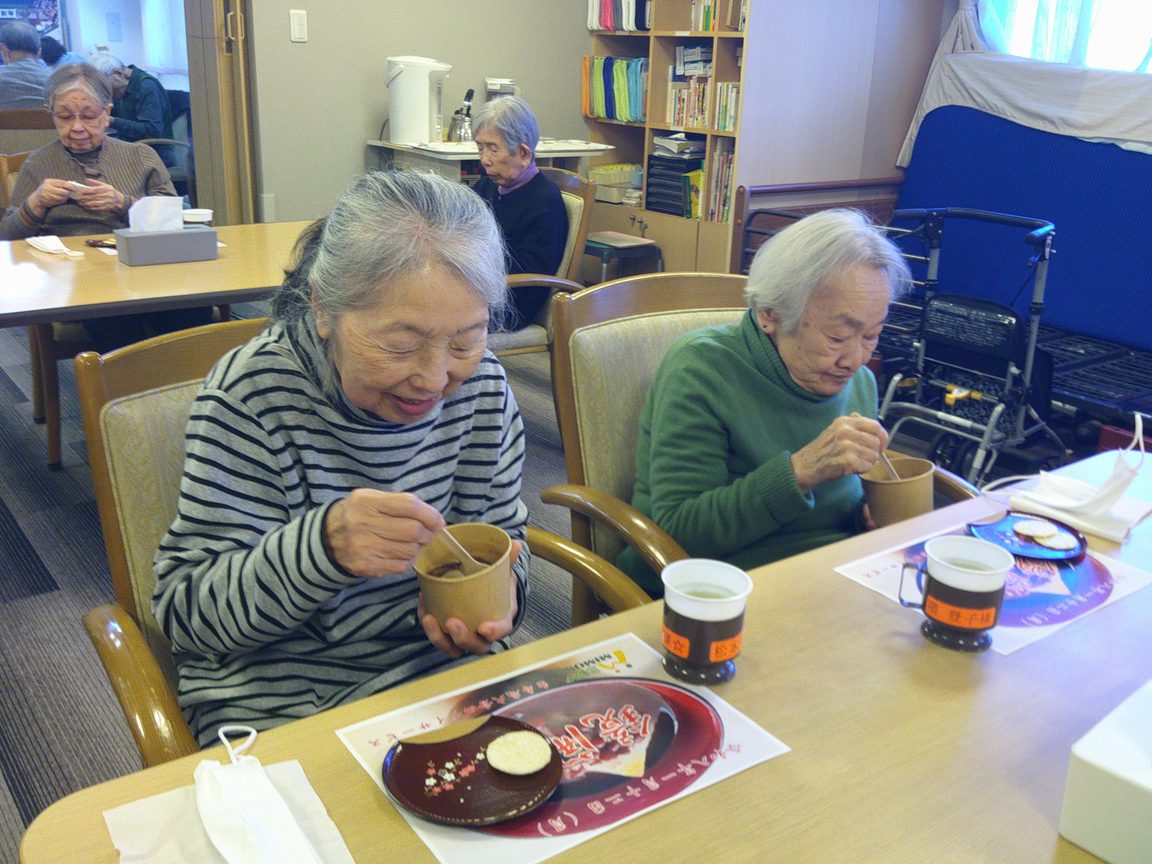 わ～い！鏡開きだぁ