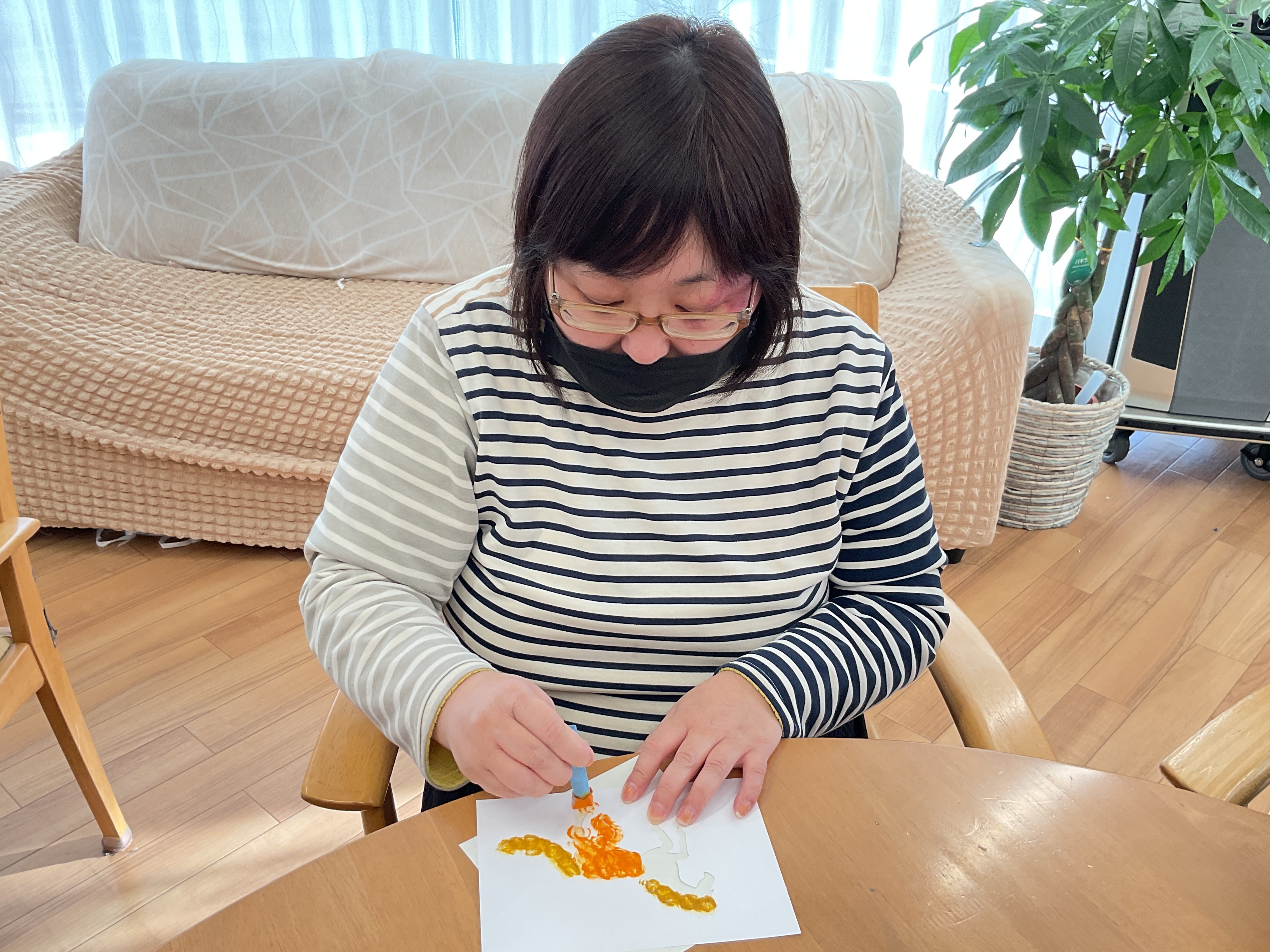 ステンシルで干支を描きました🐴