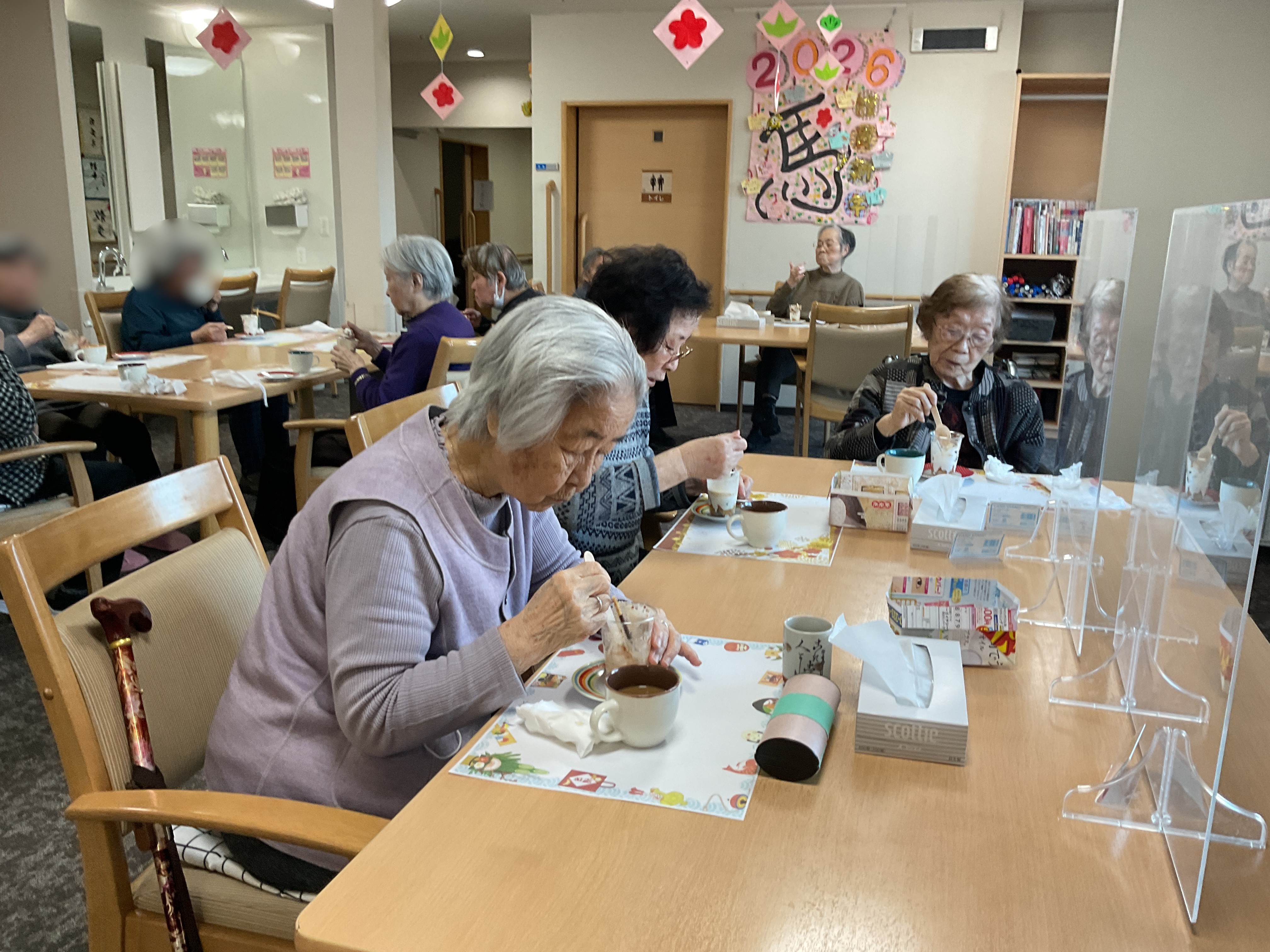 ミモザ新座の日常２月　～パフェのおやつ～