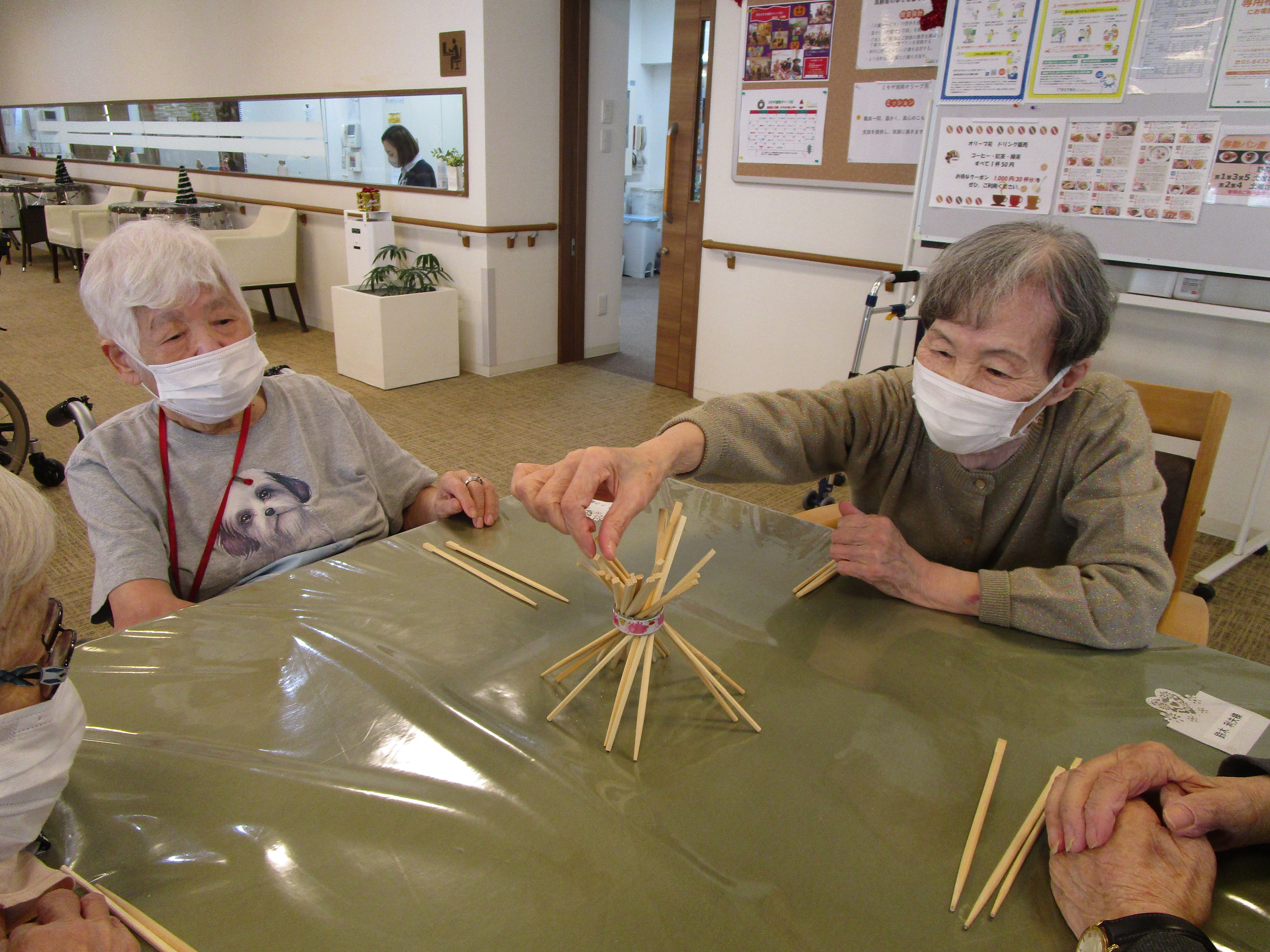 倒しちゃダメよ～(≧▽≦)ゲーム行いました