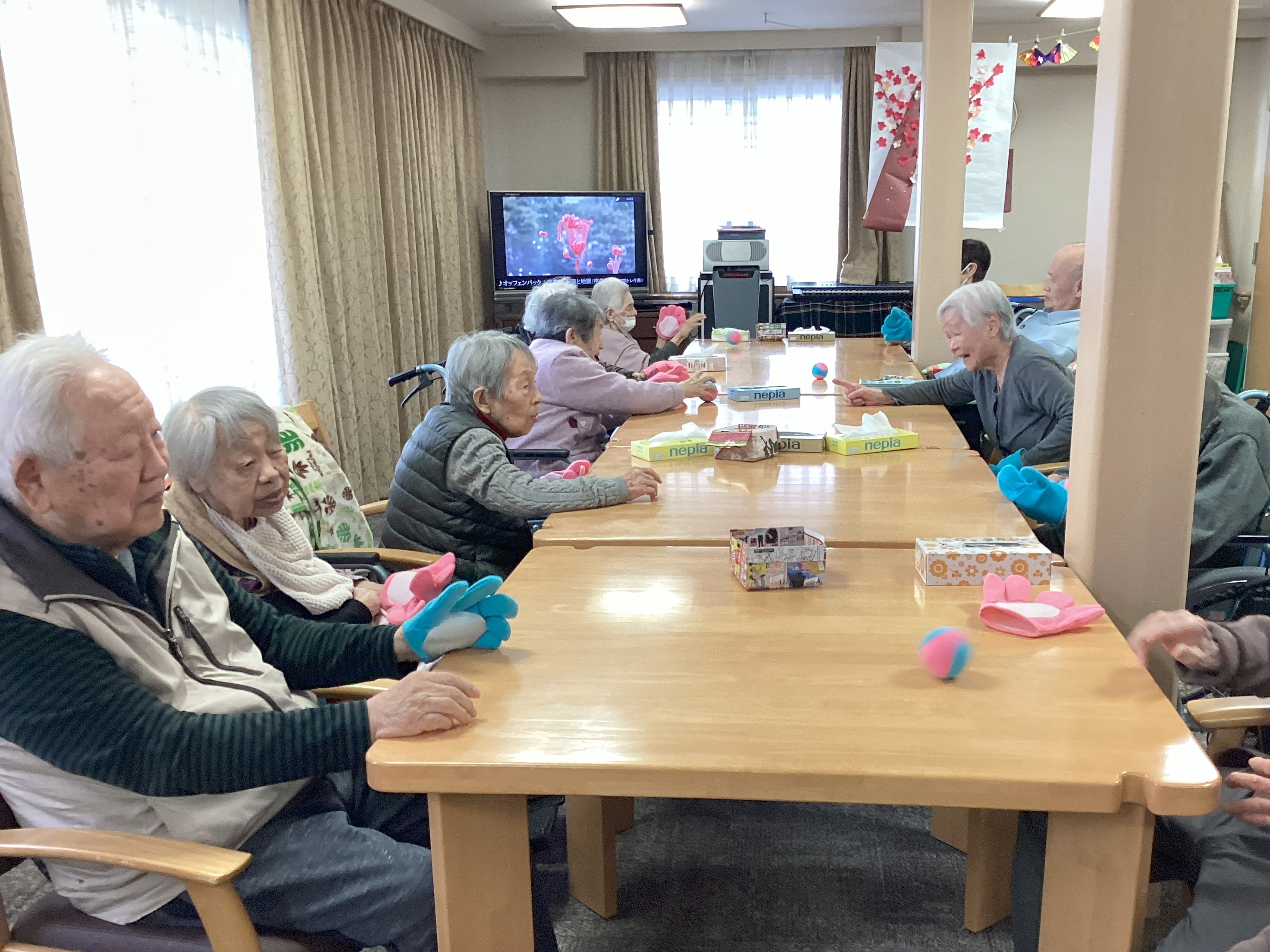 ペッタンキャッチボール🥎