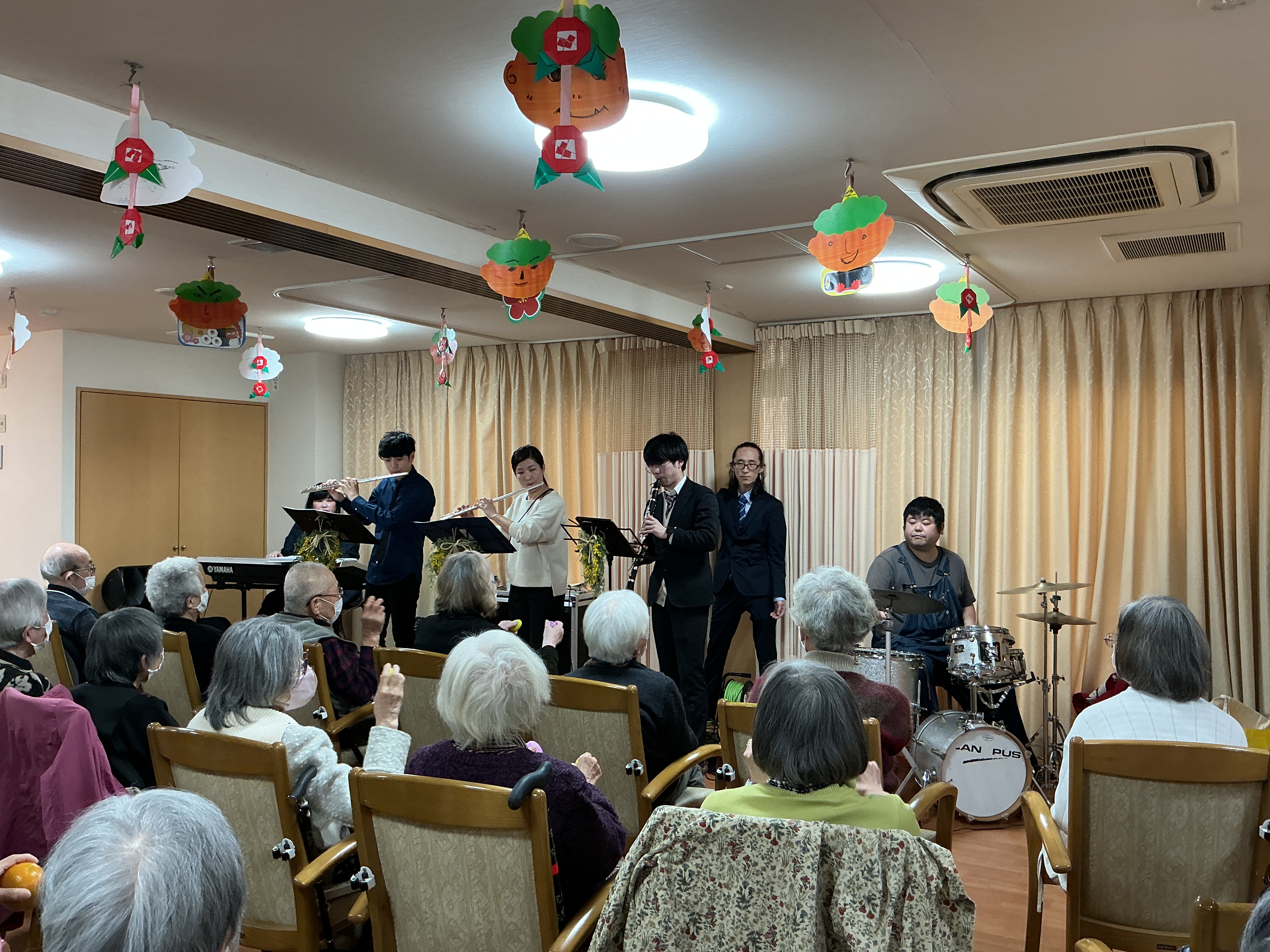 ミモザ楽団の音楽会