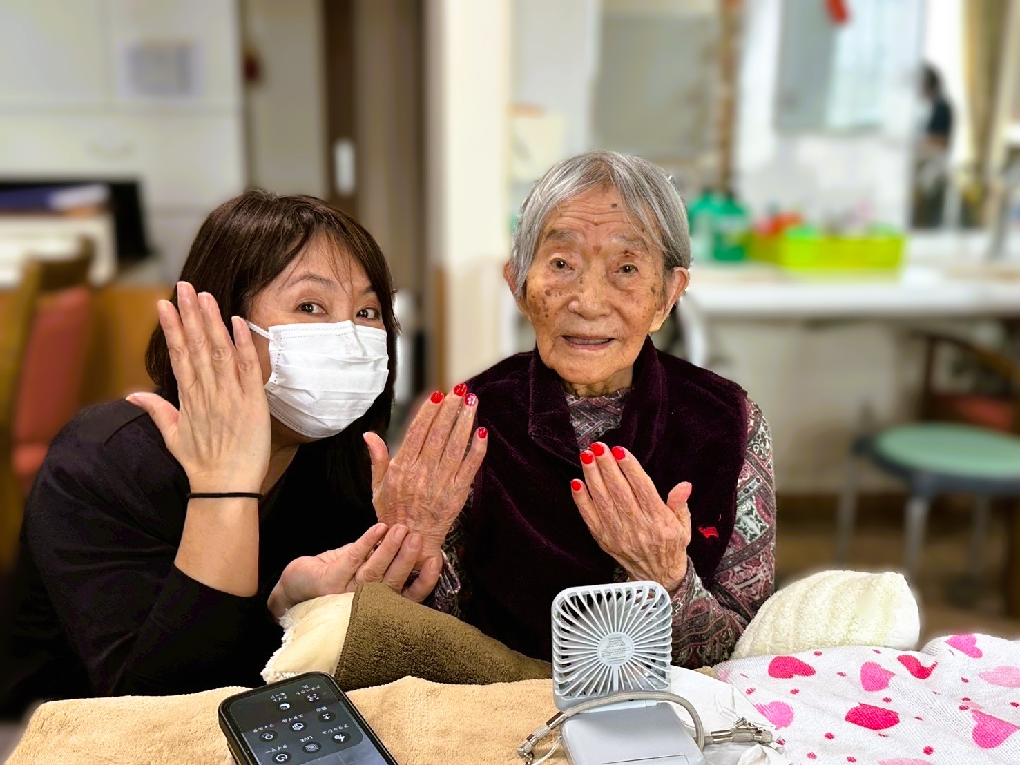 指先から幸せを感じて💛訪問ネイル💛