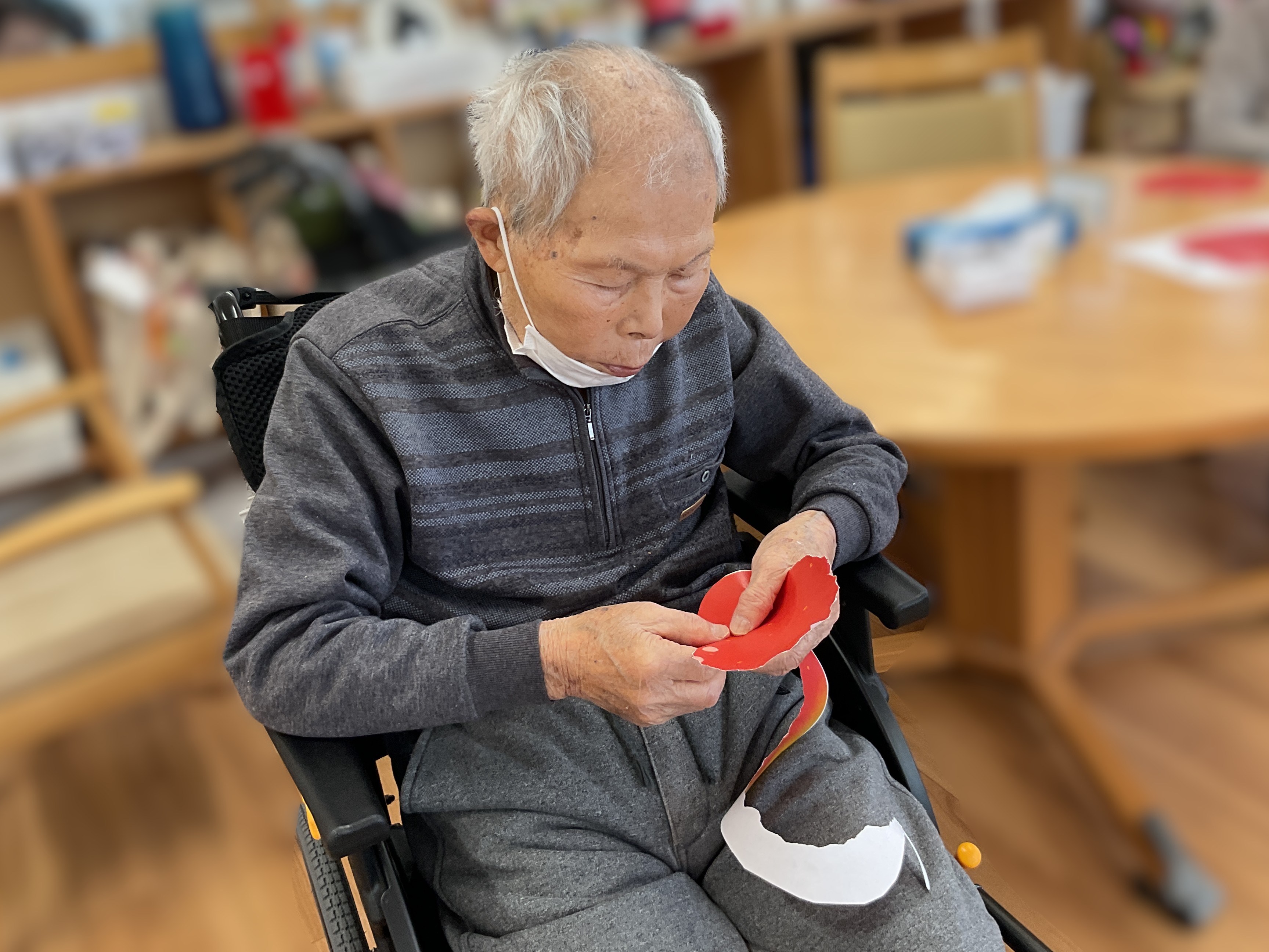 りんごの皮むきに挑戦！