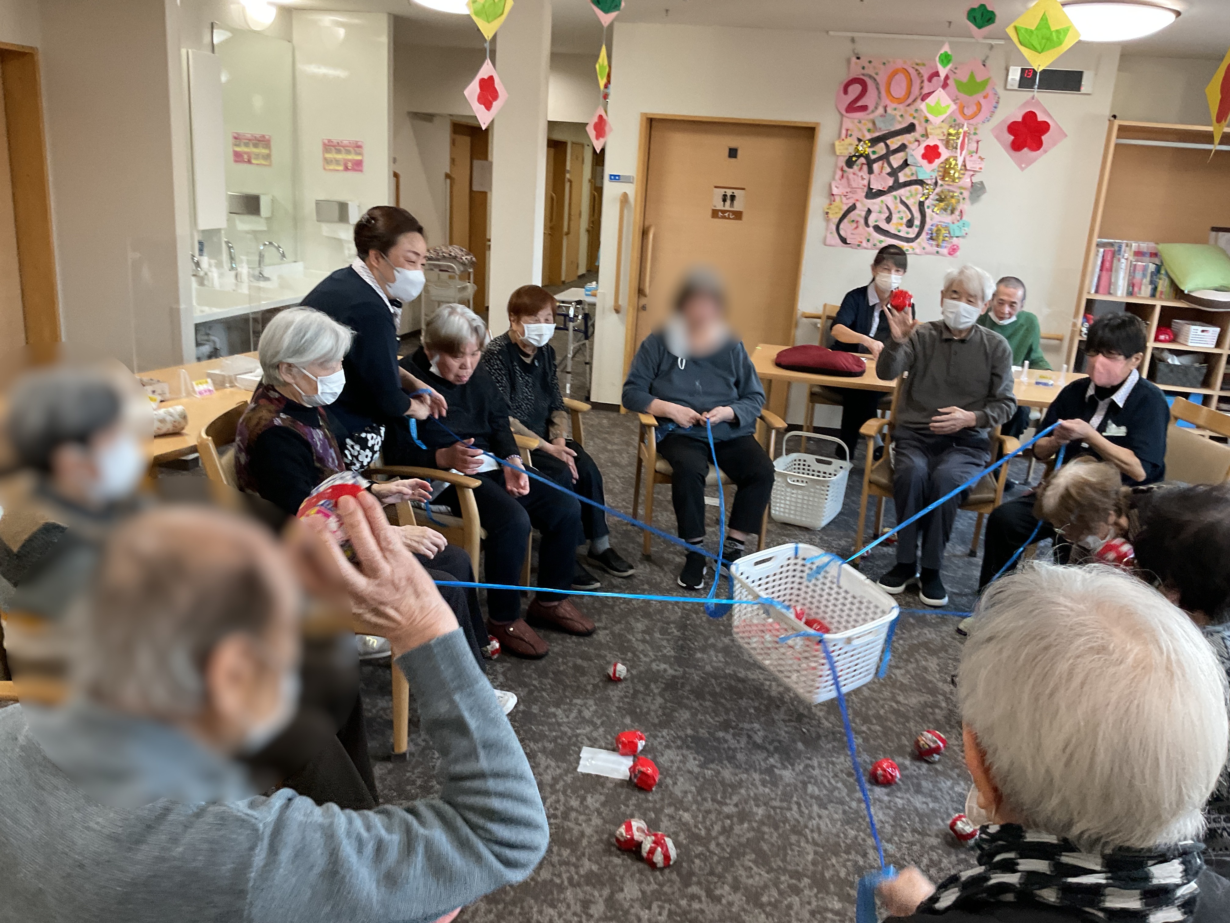 ミモザ新座の日常２月　～玉入れゲーム～