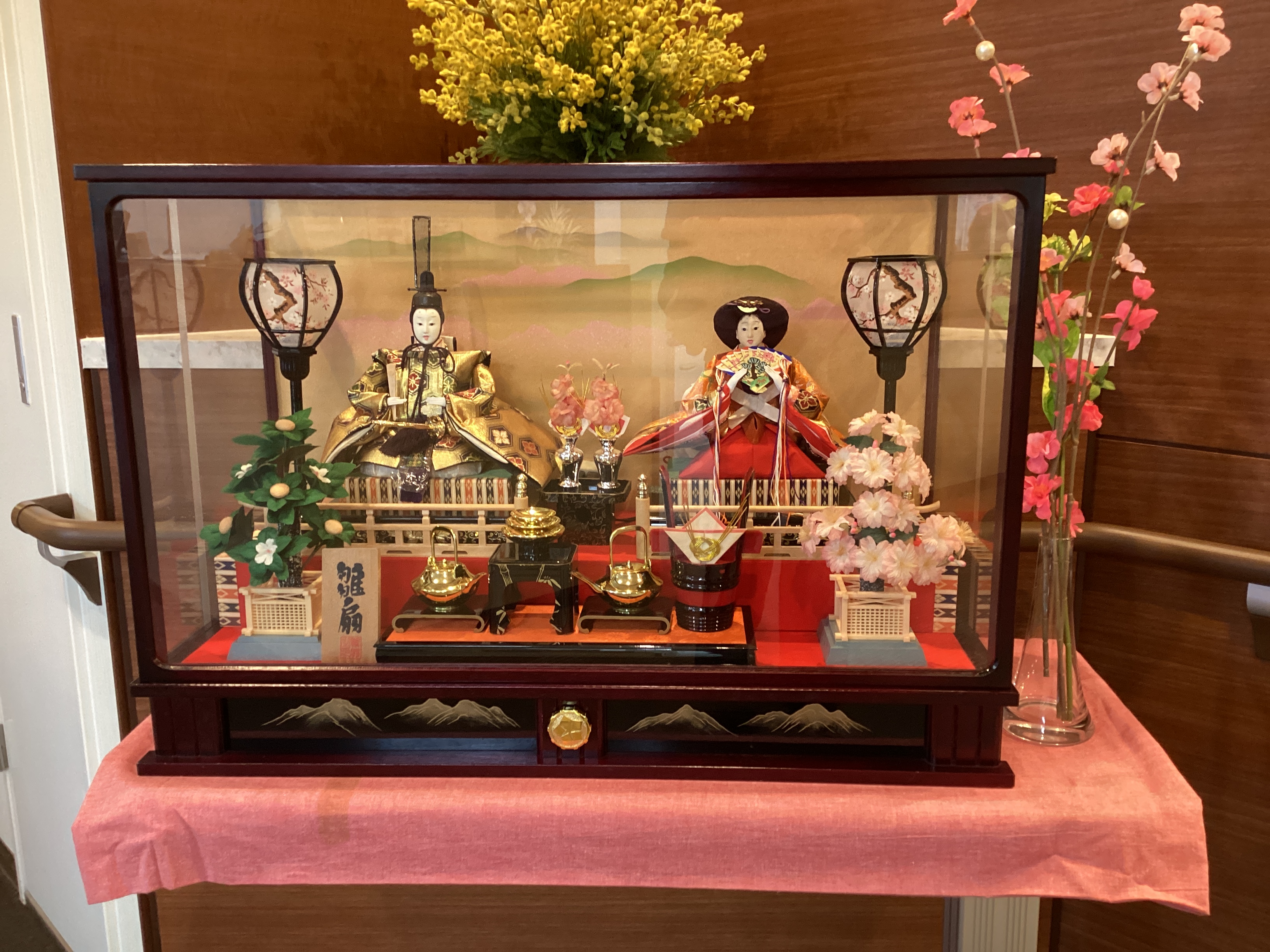 おひなさまを飾りました🎎