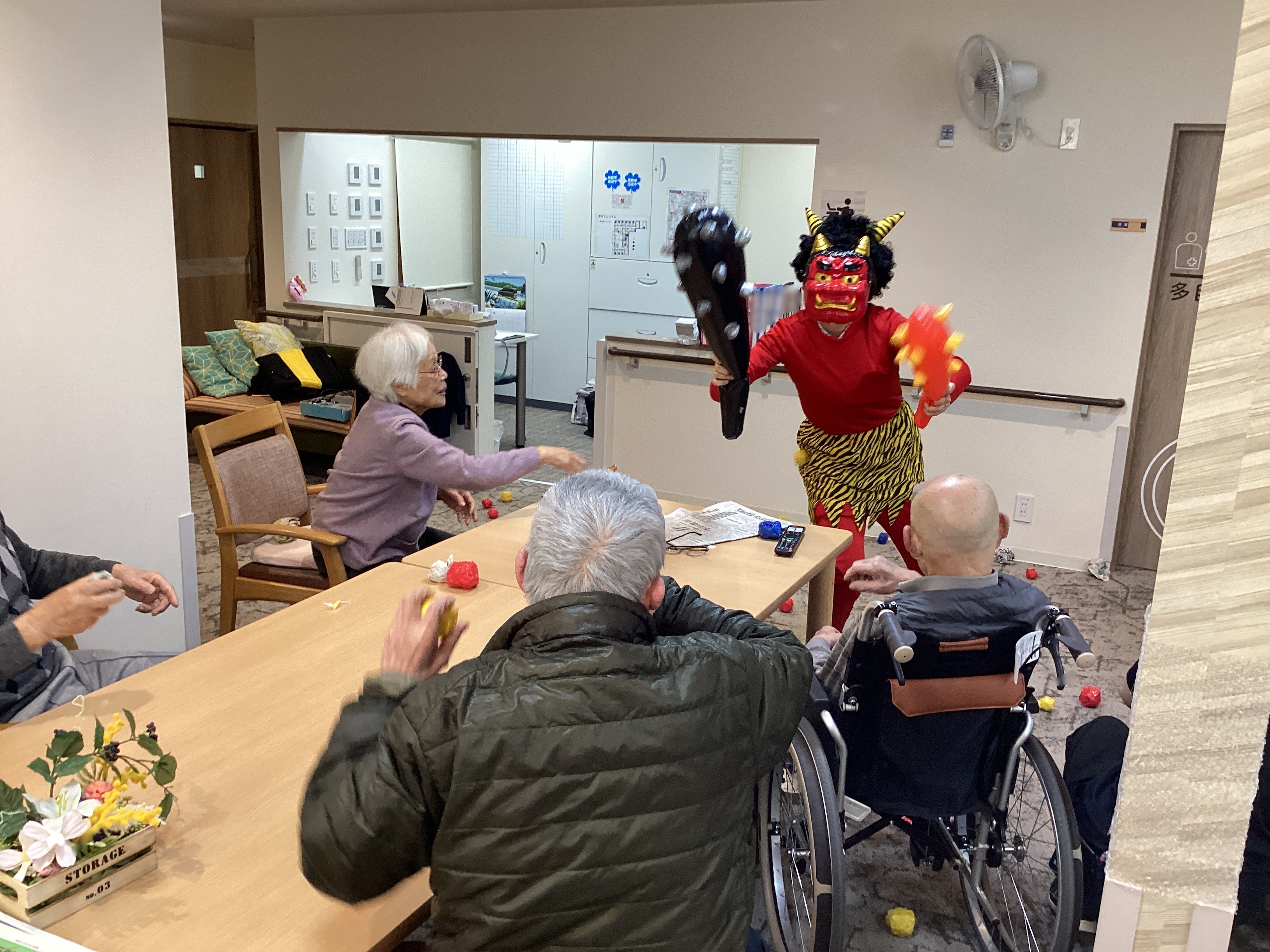 ≪節分≫　鬼は外！　福は内！