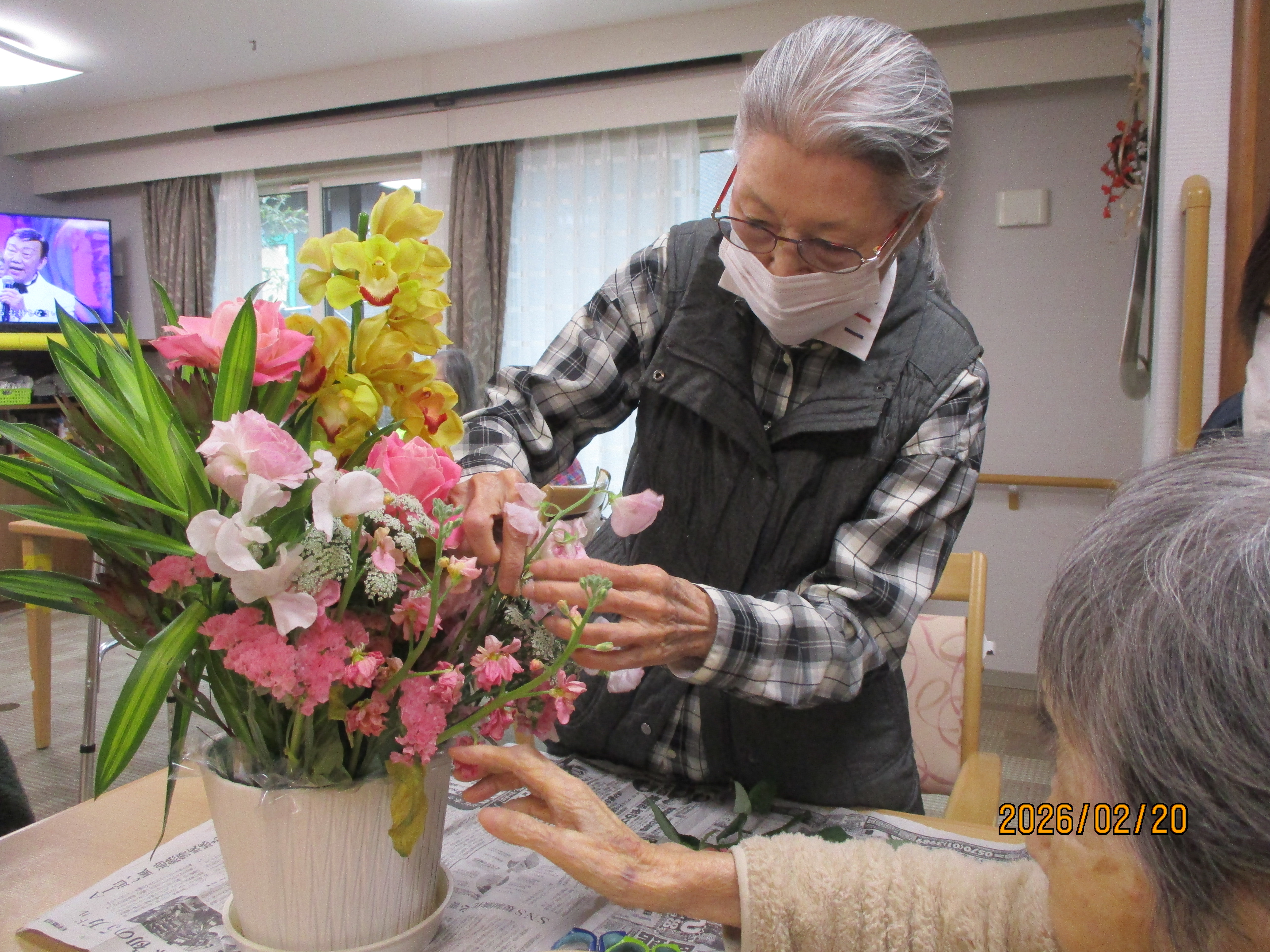 2/20　お花のお手入れをしましょう～!(^^)!
