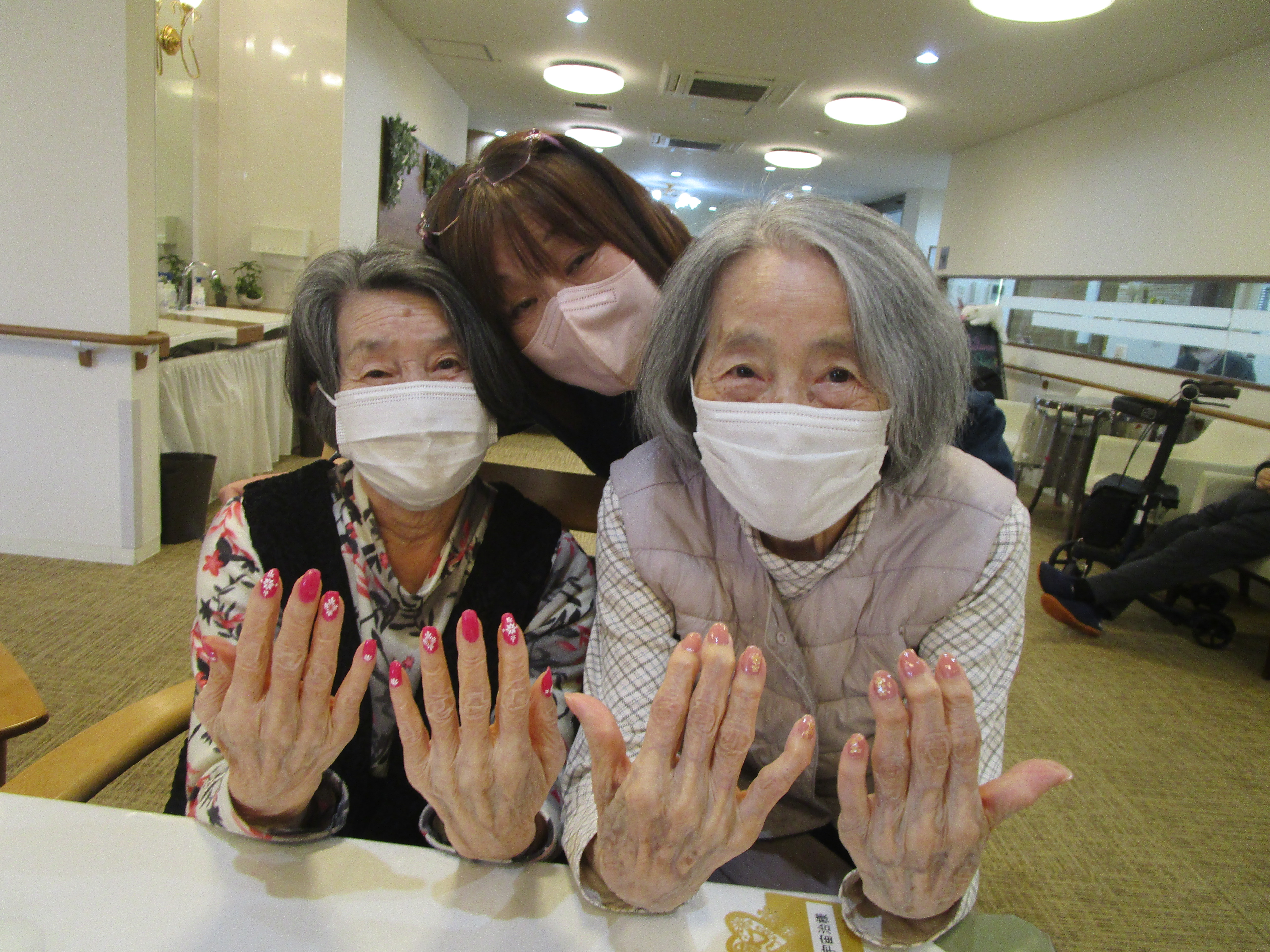 ネイルで女子力アップしました(*^^*)