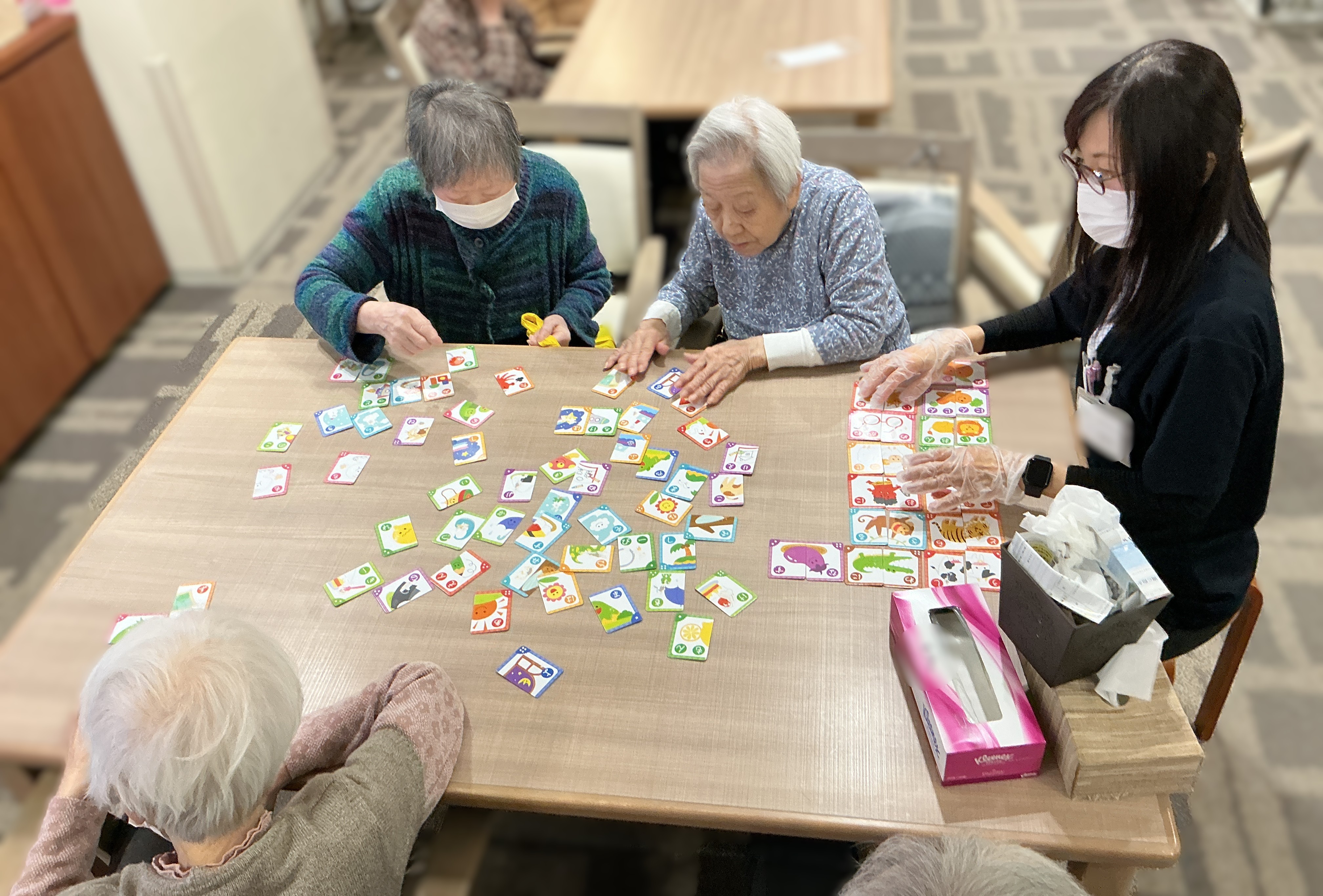 絵合わせゲームを行いました