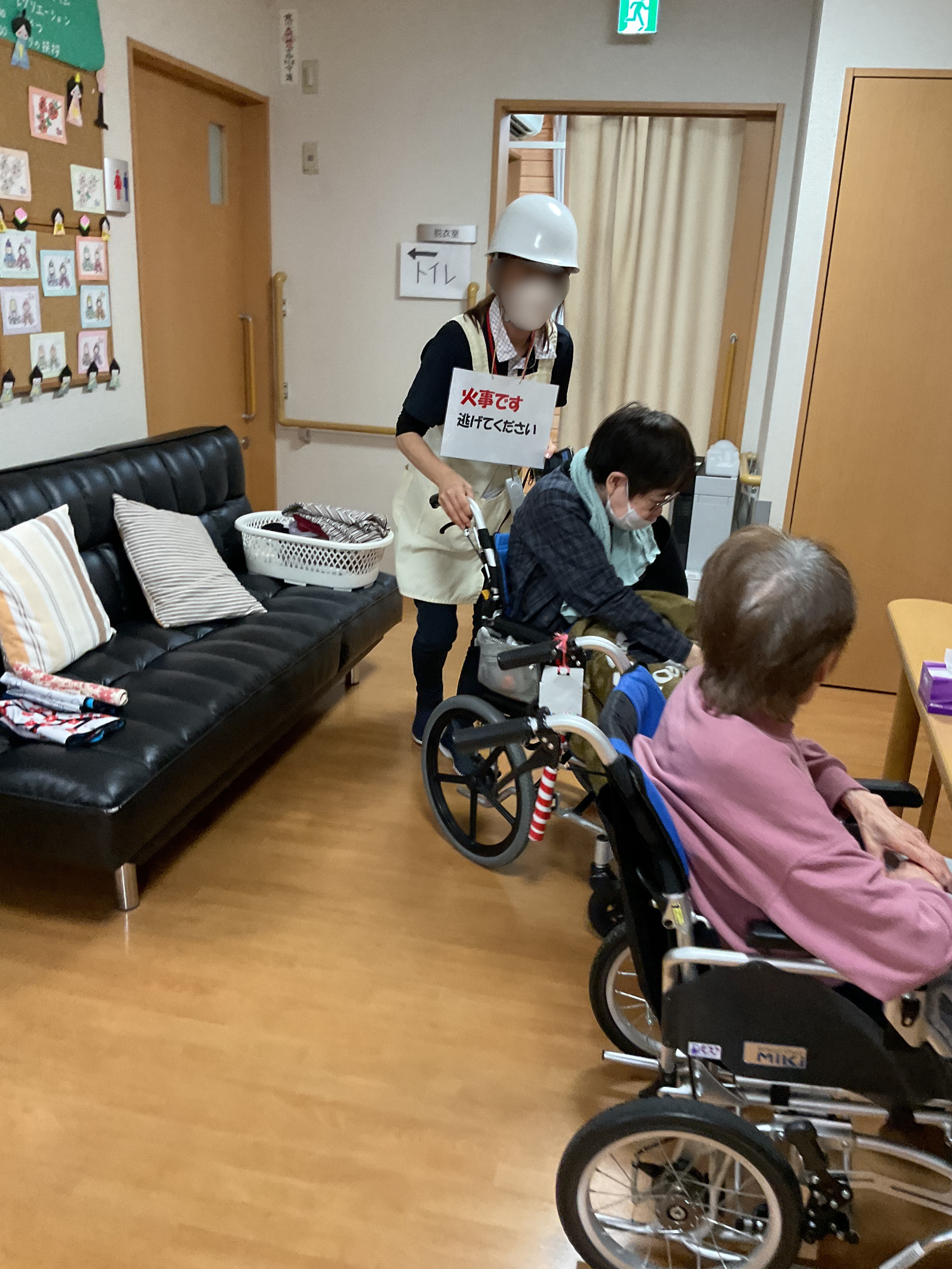 夜間想定避難訓練