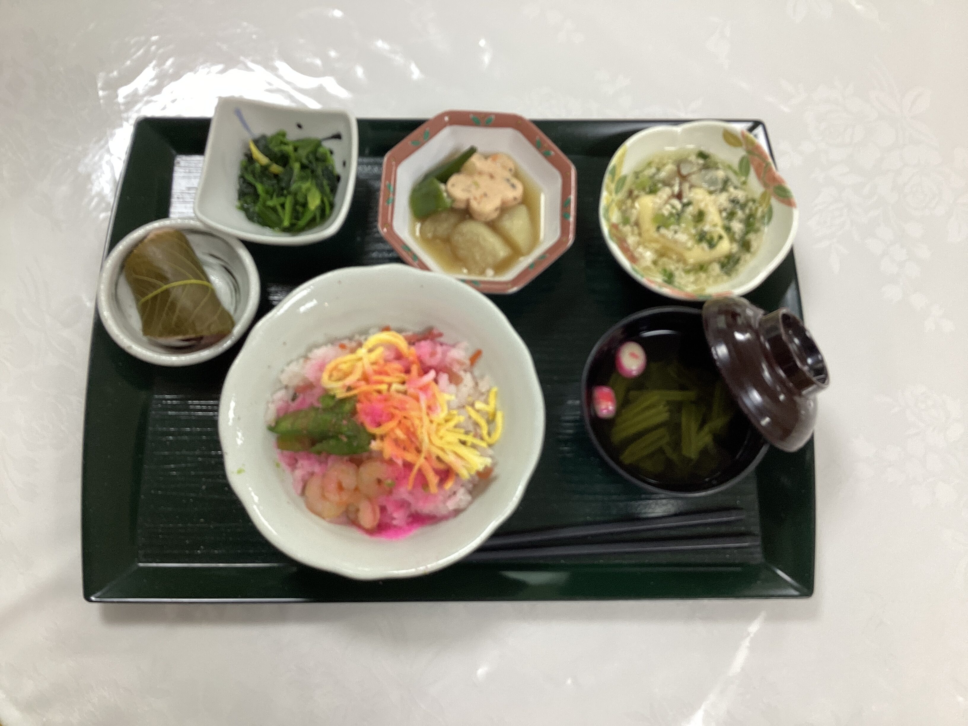 ひな祭りお楽しみ膳！！