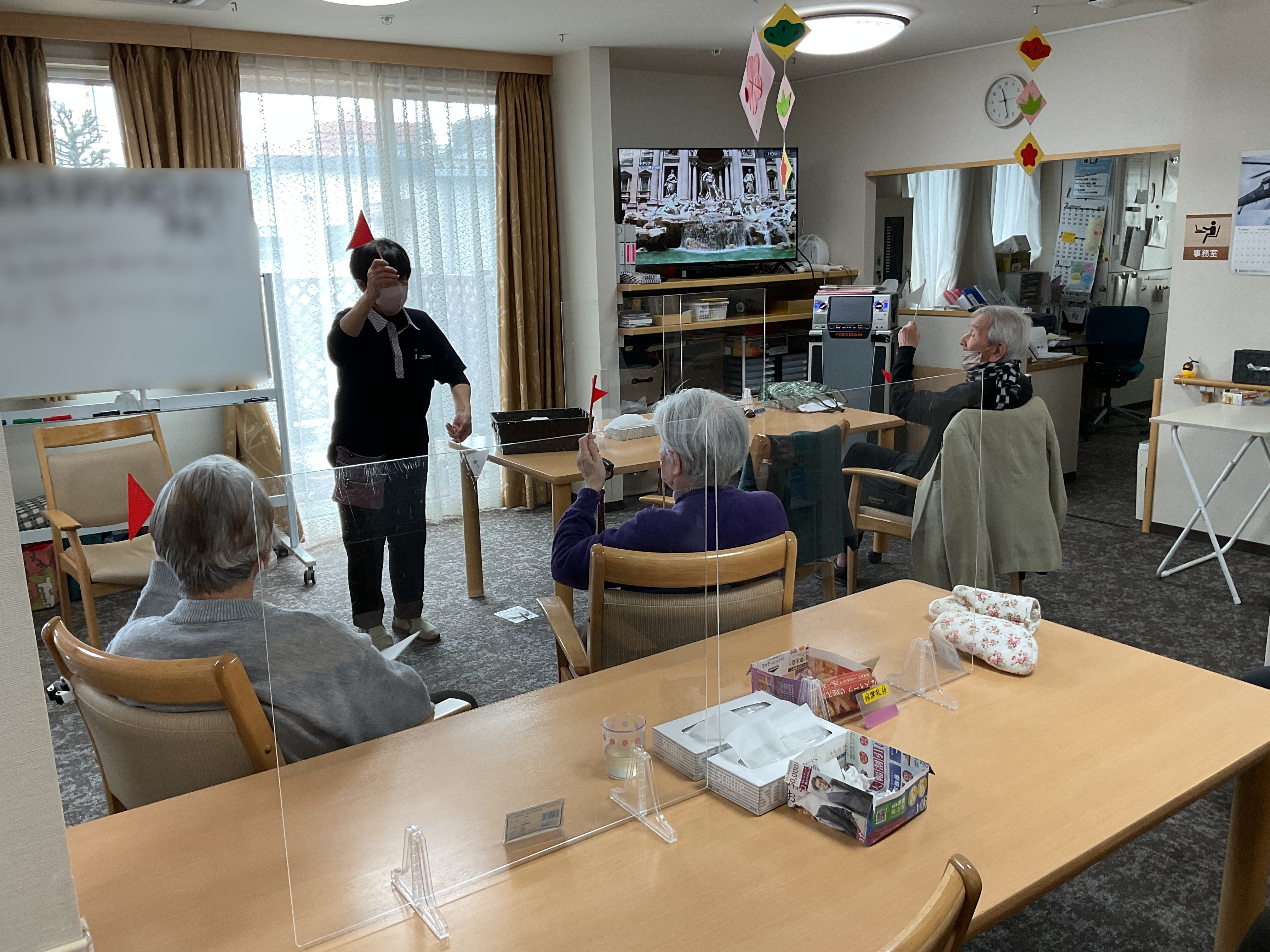 ミモザ新座の日常３月　～旗上げ運動～