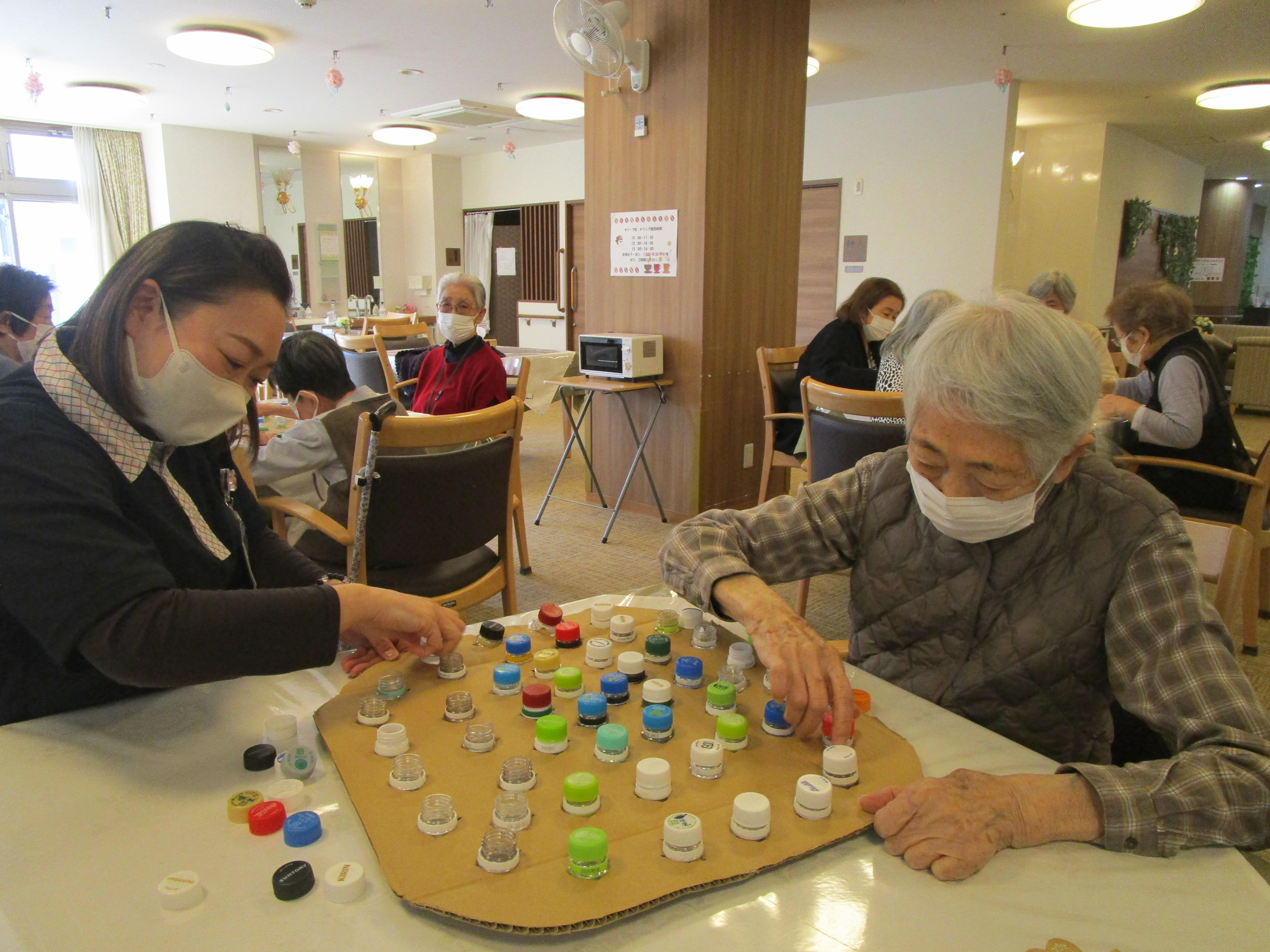 キャップ開閉ゲーム行いました(*^^*)