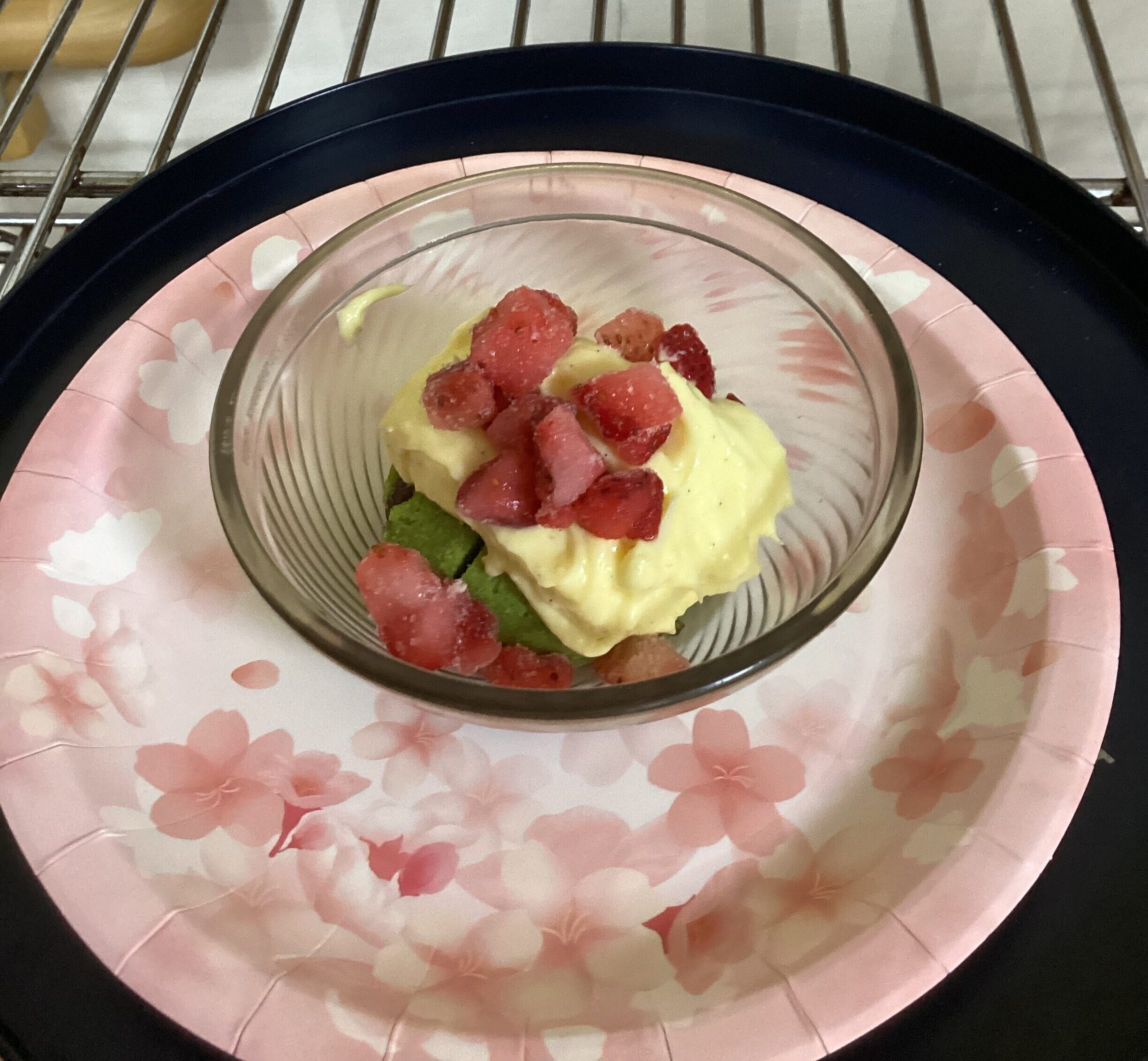 3月おやつレク　「春色カスタードケーキ」