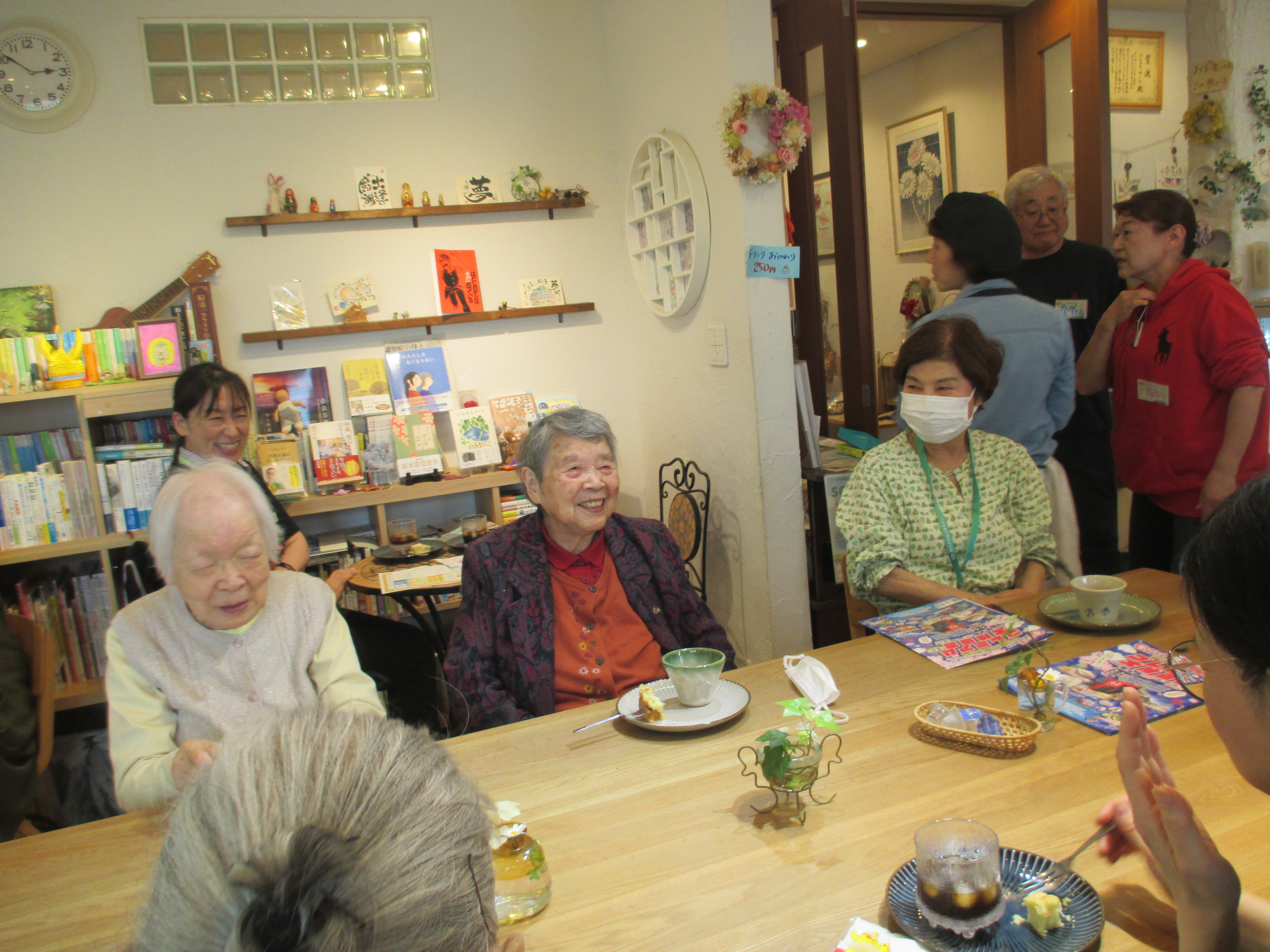 認知症カフェ『みなとの茶店』