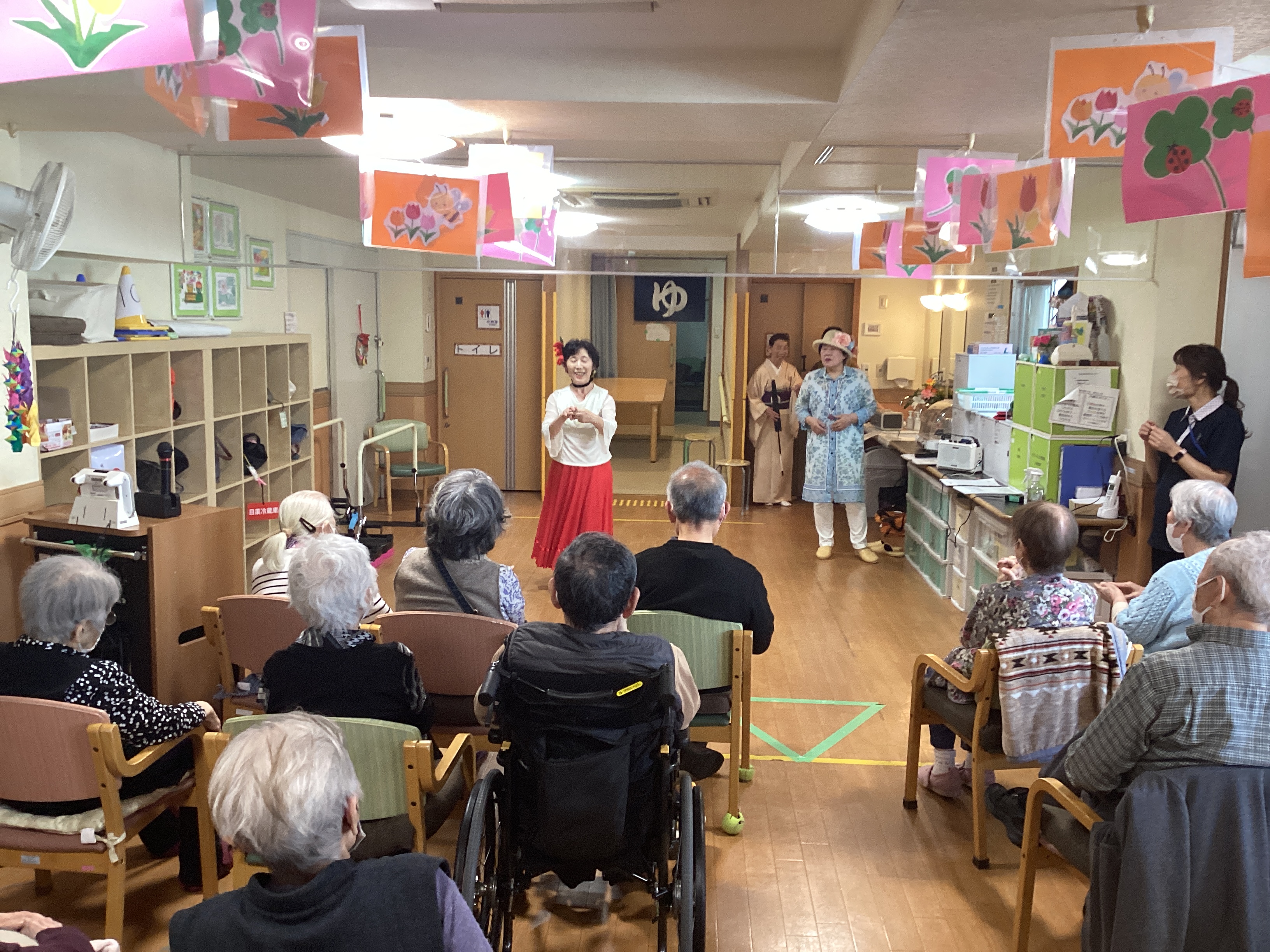 ボランティアさん”さくらかい会”の皆さんです